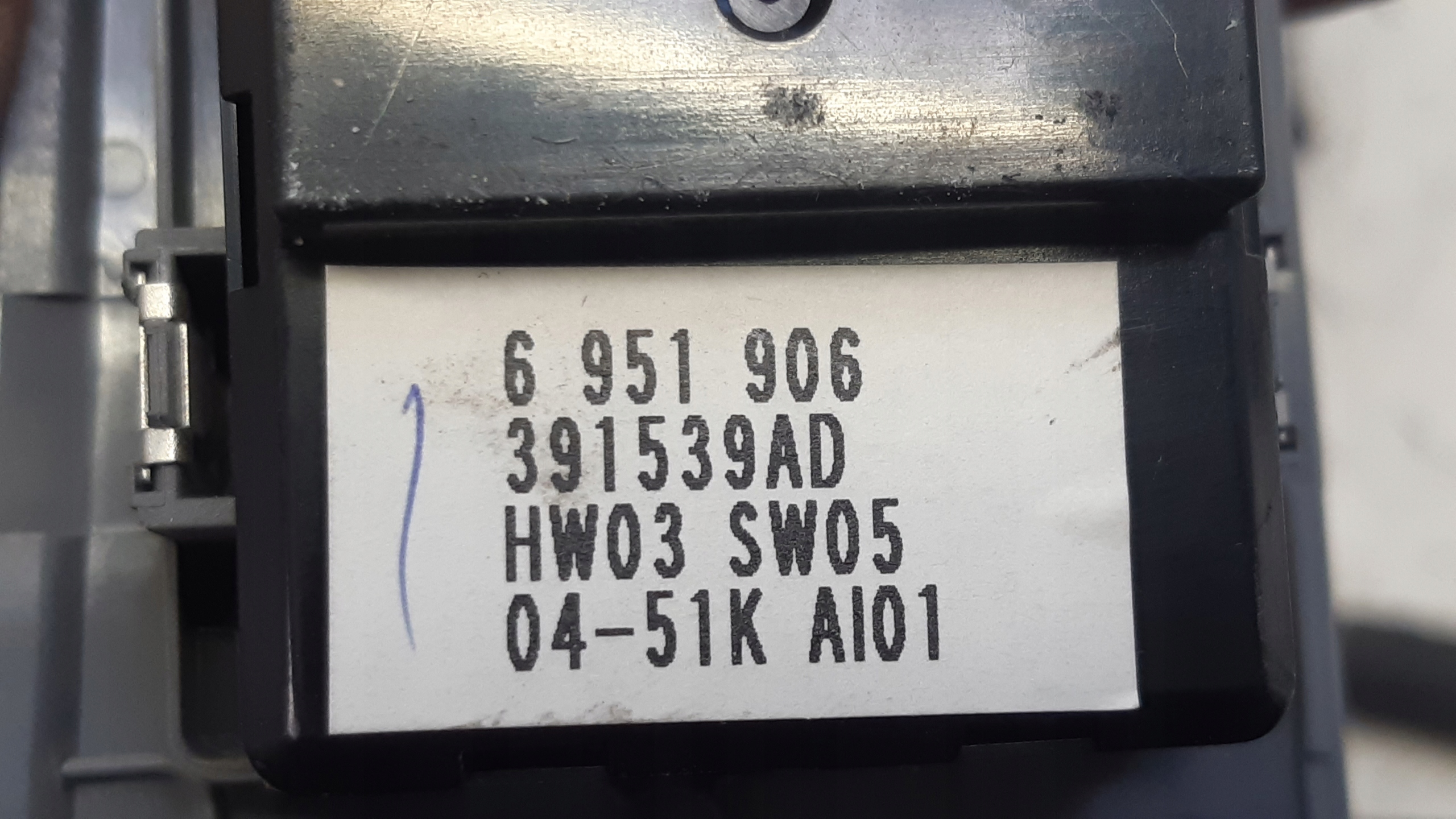 Panel szyb 6951906 BMW E61 525i