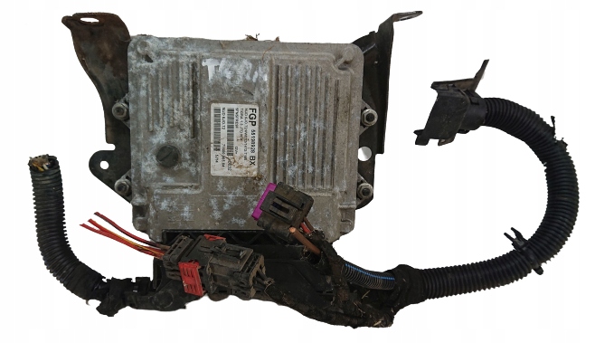 control unit computer of the engine OPEL TIGRA B 55198928