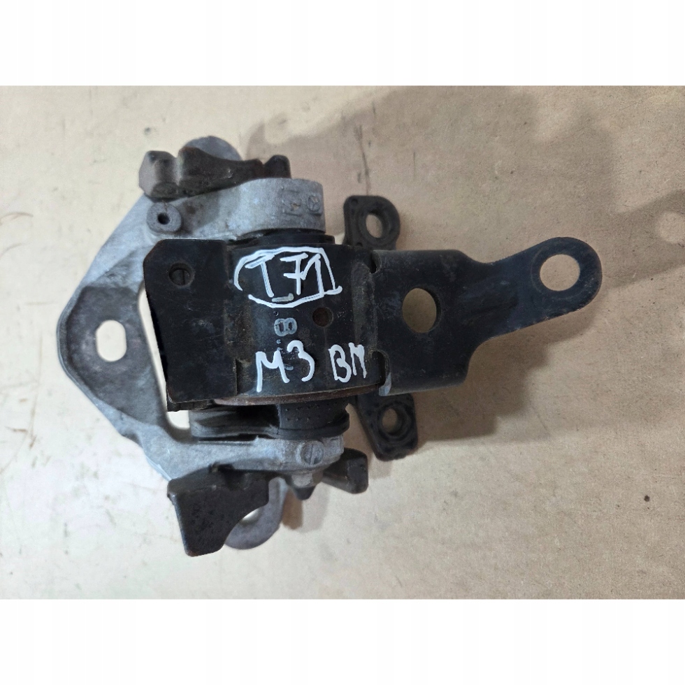 Mazda 3 III BM 2,0 holder engine mount (T71)