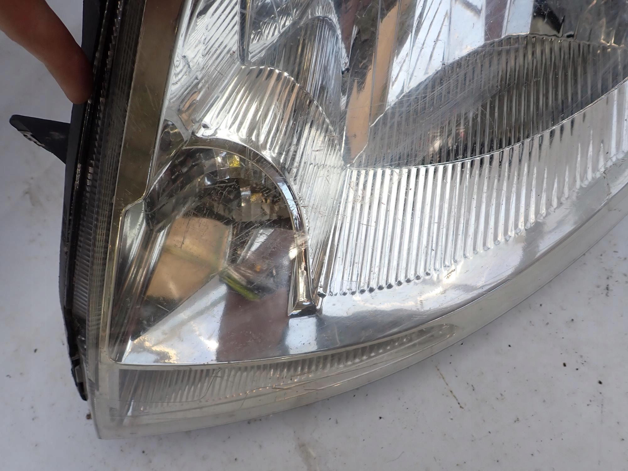RENAULT TRAFIC II 2 LIFT 06-14 light front front left