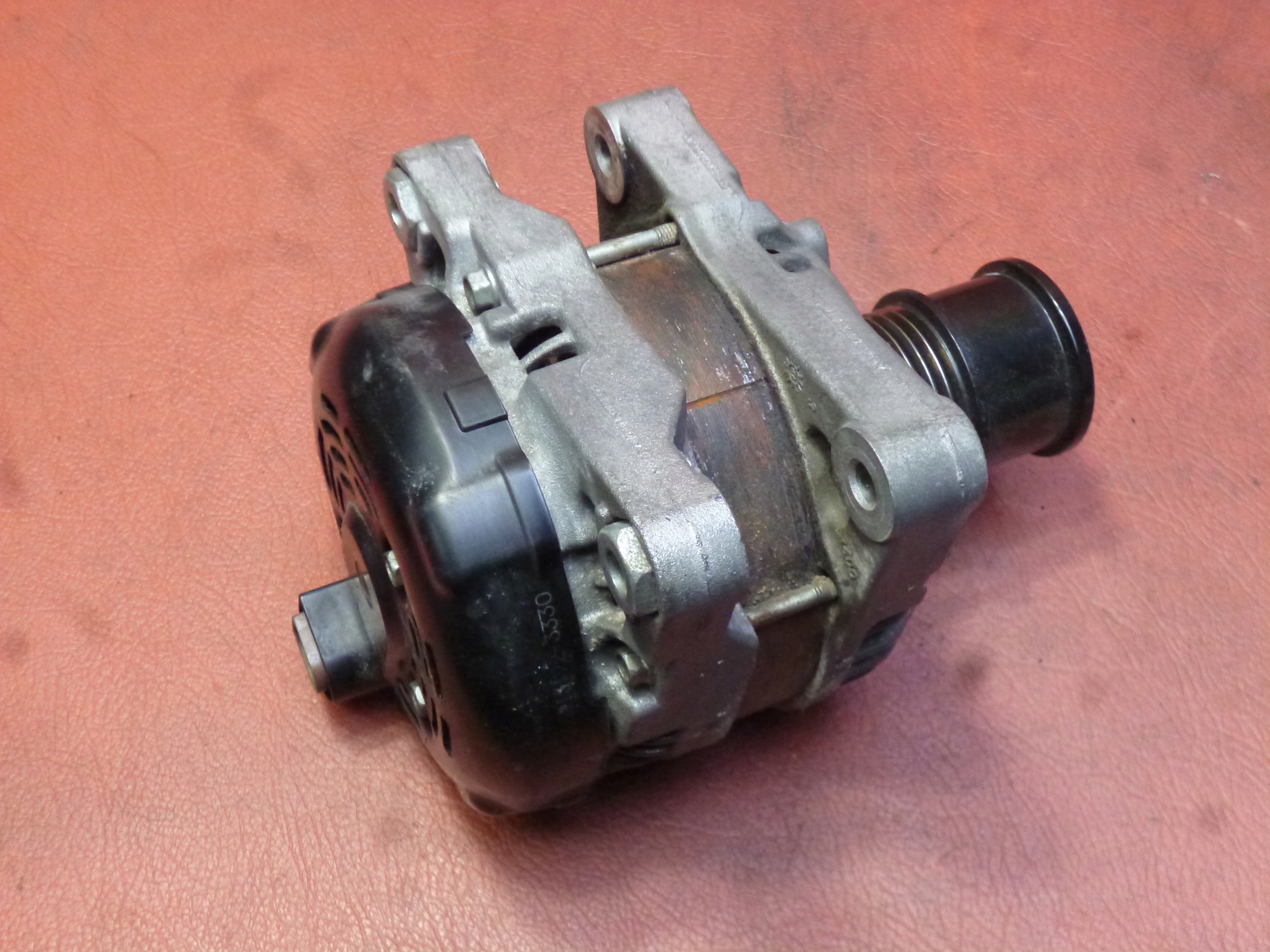 Alternator 120A Ford Focus 1.0 Ecoboost 2013r Numer katalogowy części CV6T-10300-GA