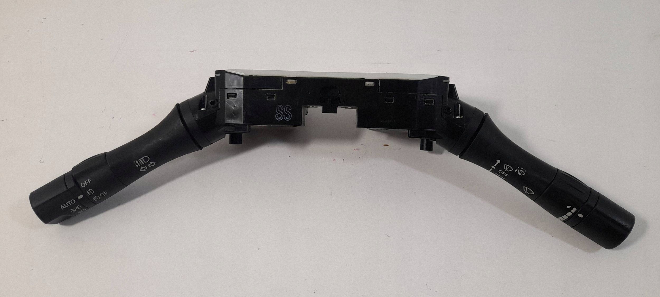 Nissan Navara D23 e Altro/e DEVIO LUCI TERGICRISTALLO TERGI 14AM0 (F21)