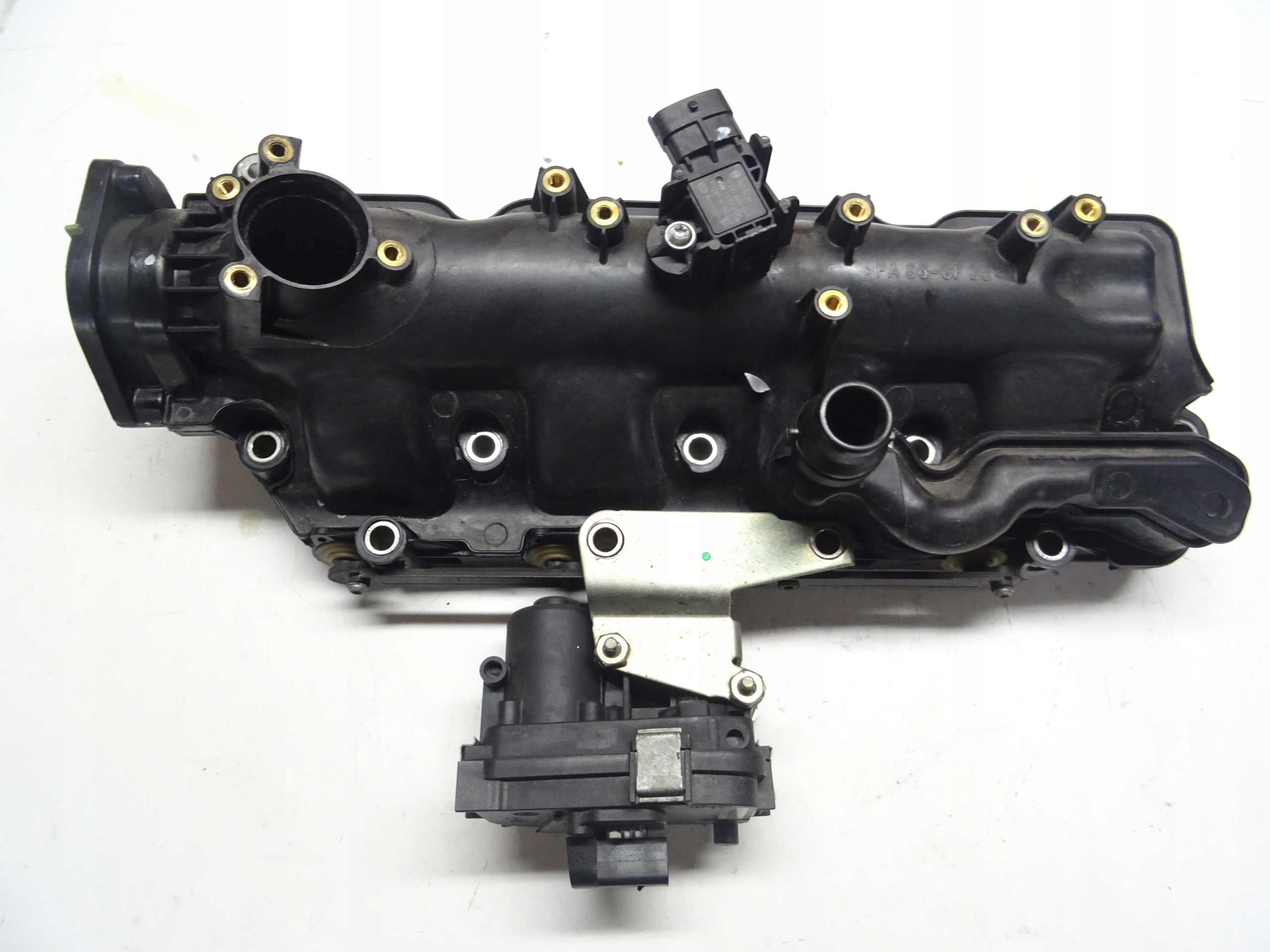 55571993 - OPEL INSIGNIA A 2.0 CDTI ВПУСКНОЙ КОЛЛЕКТОР