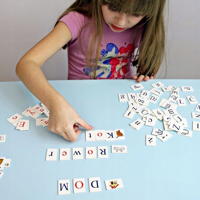 Nauka literek dla dzieci KORBO LITERKI DRUKOWANE Marka Remi