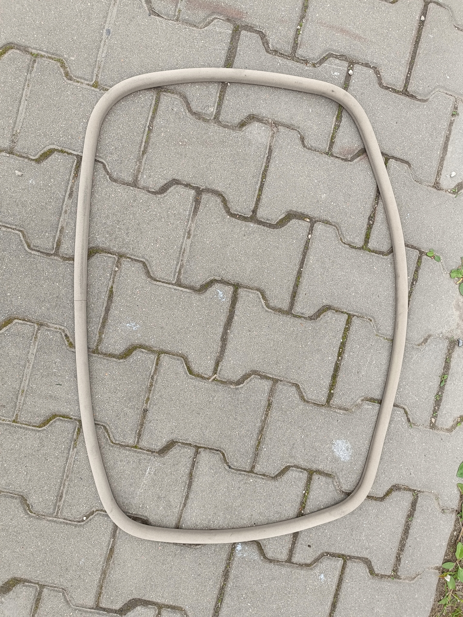 PODSUFITKA Z SZYBERDACHEM BMW E92 JASNA KREMOWA BEŻOWA Typ samochodu Samochody osobowe