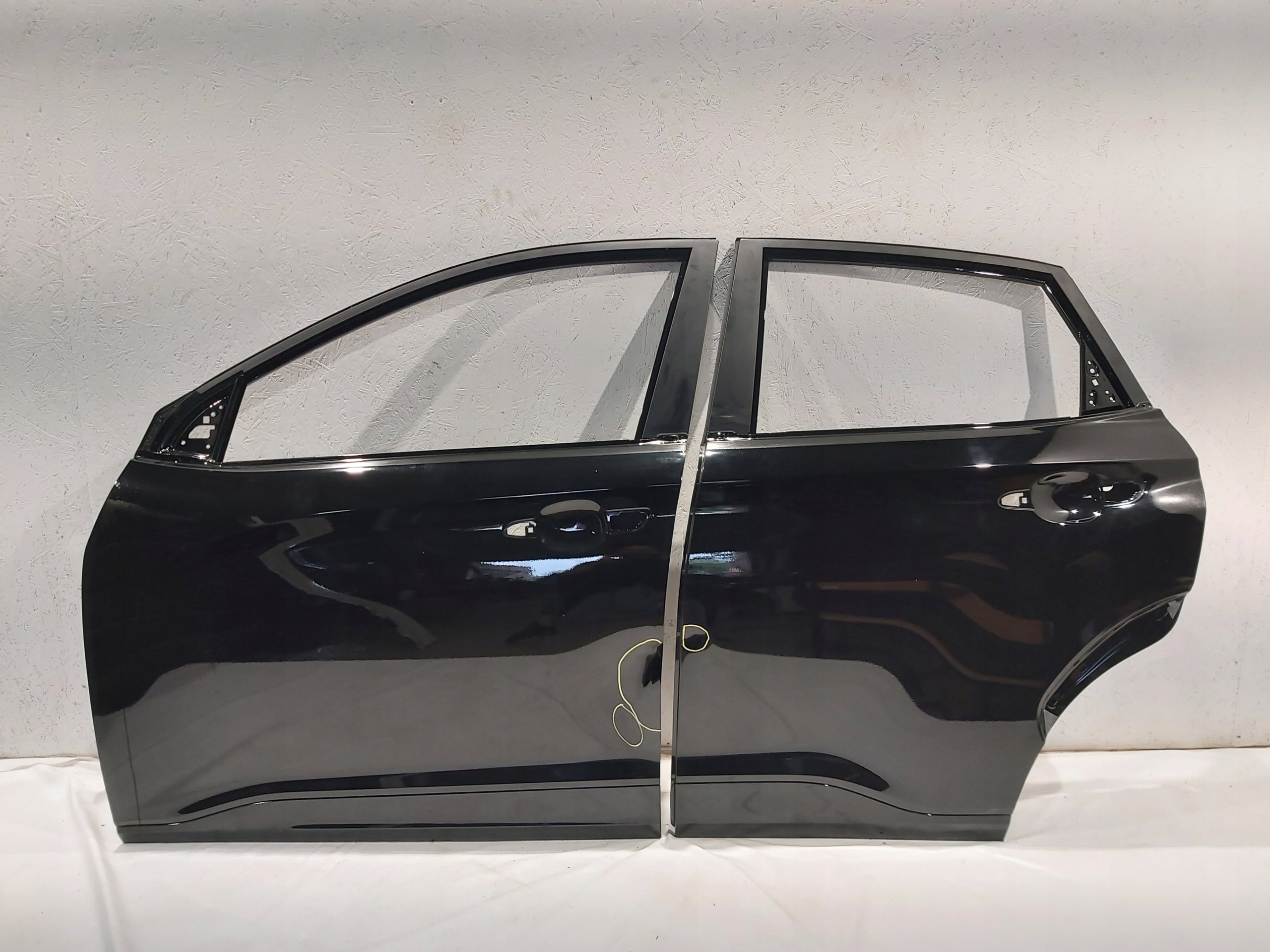 DRZWI PRZÓD TYŁ LEWE HYUNDAI KONA