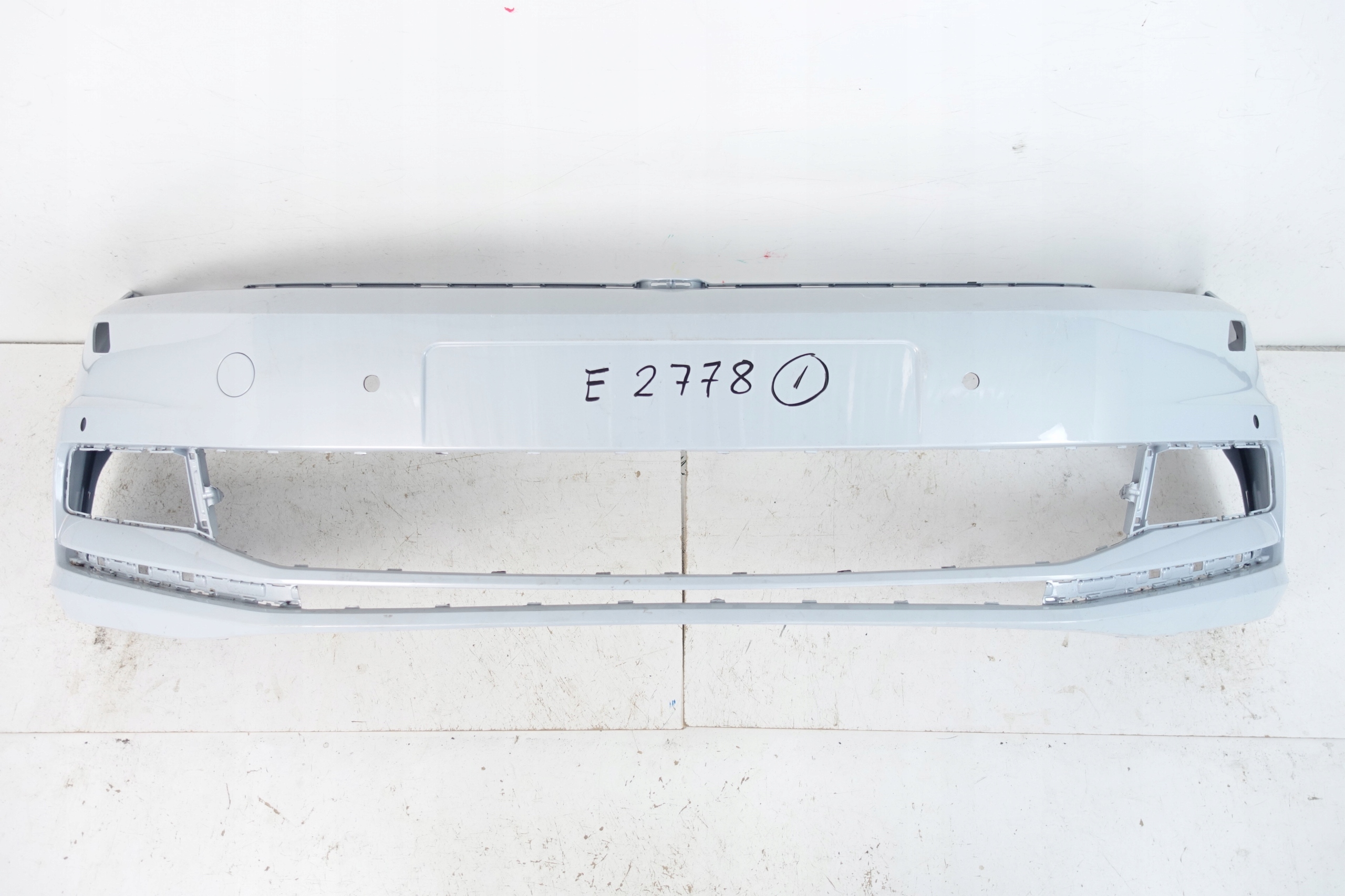 bumper front front VOLKSWAGEN TOURAN II 5TA 15- 5TA807221AL