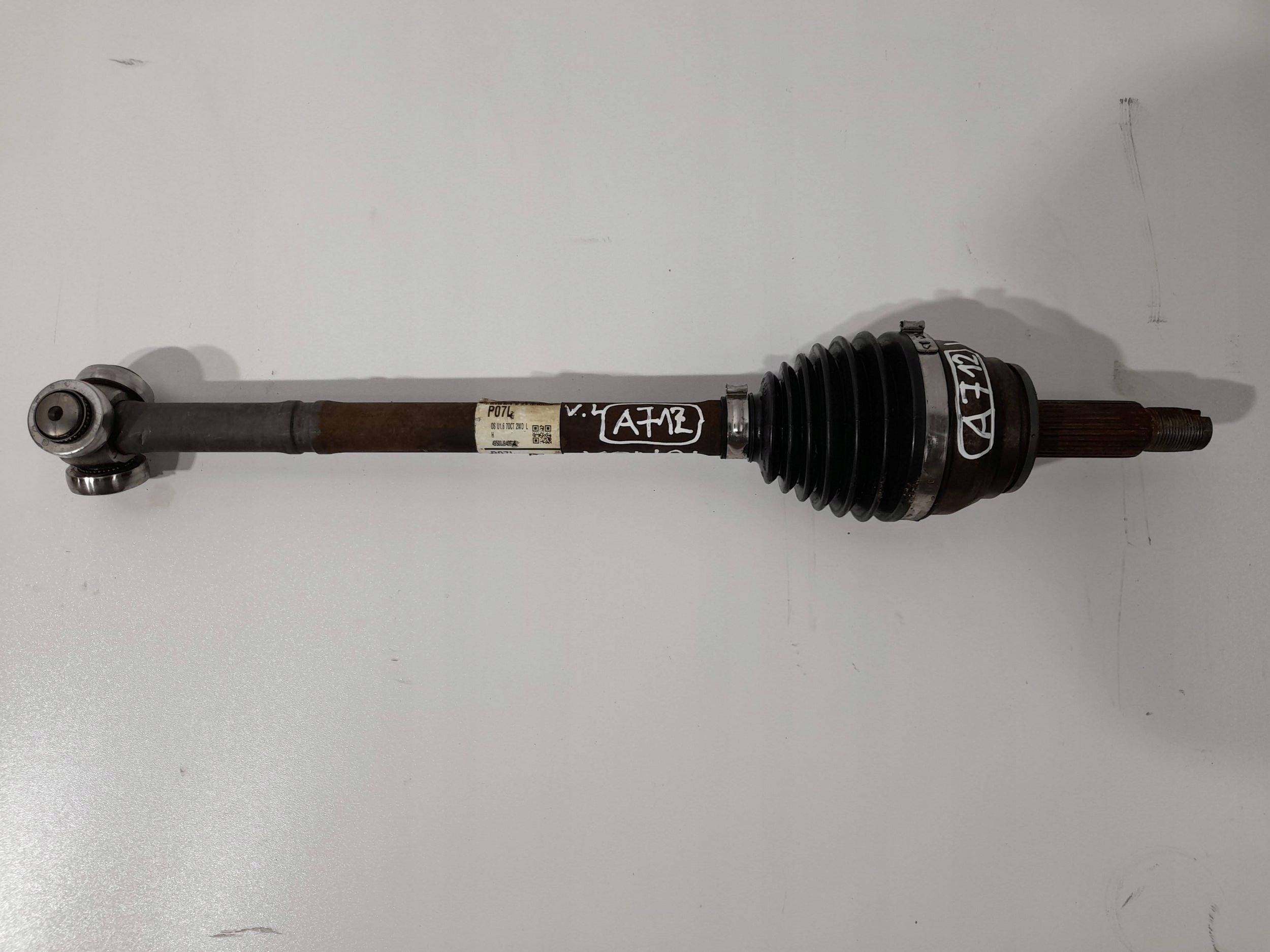 Hyundai Kona and 2WD semi-axis front left 49500J9700 (A712)