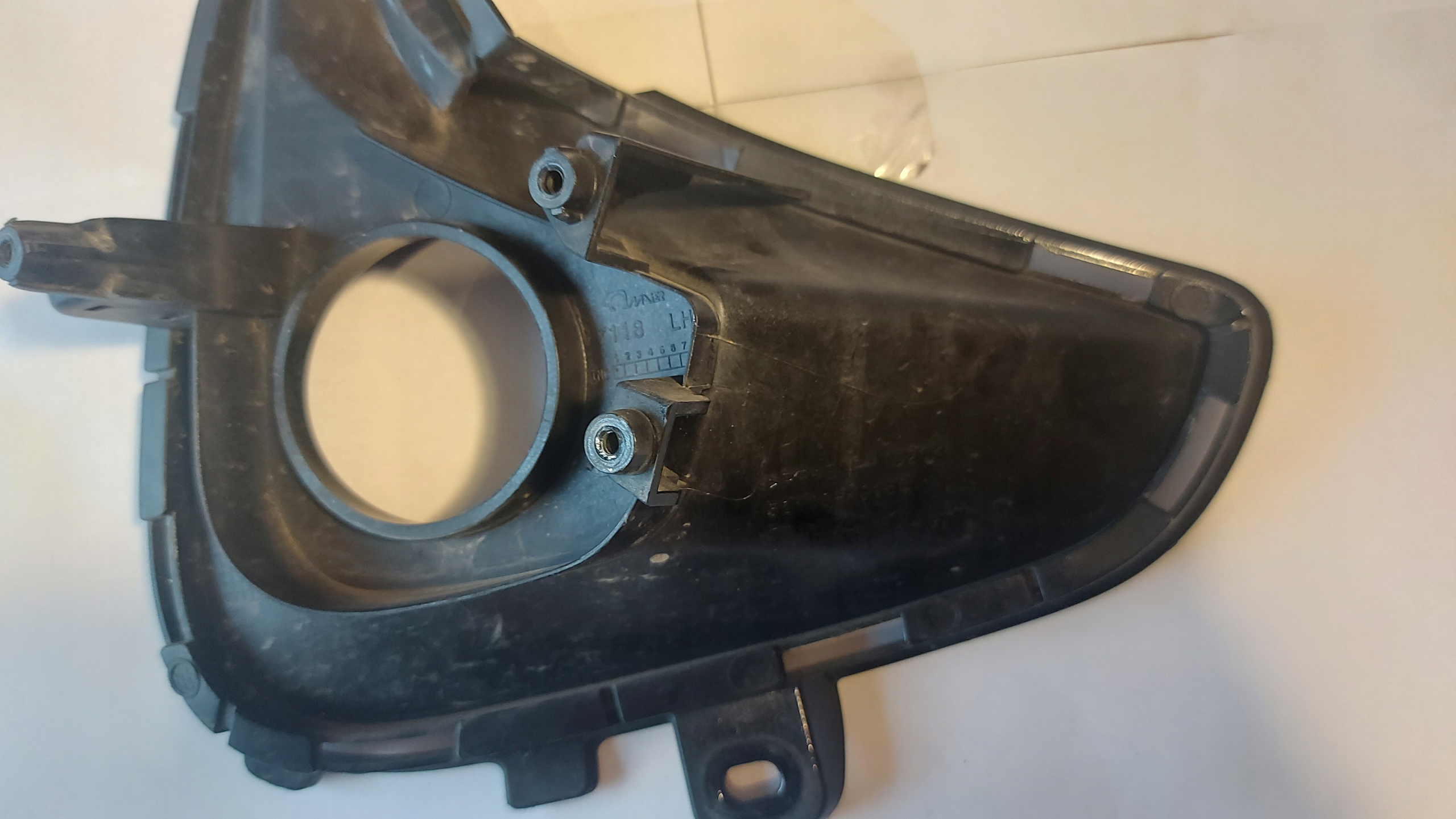 grid frame fog lights left left front TOYOTA YARIS IV 20