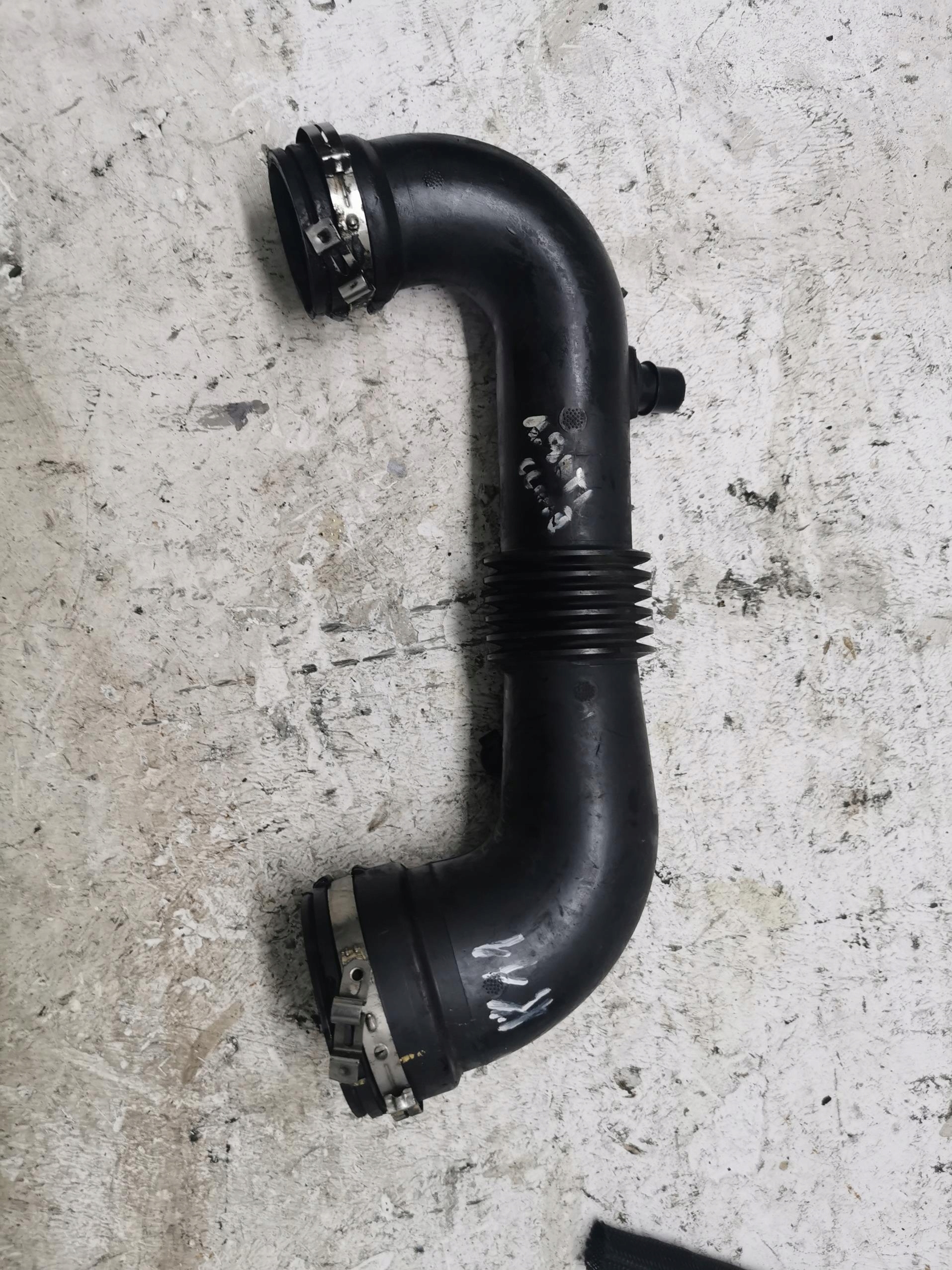 pipe air RENAULT KANGOO II 1.9DCI 7700110443