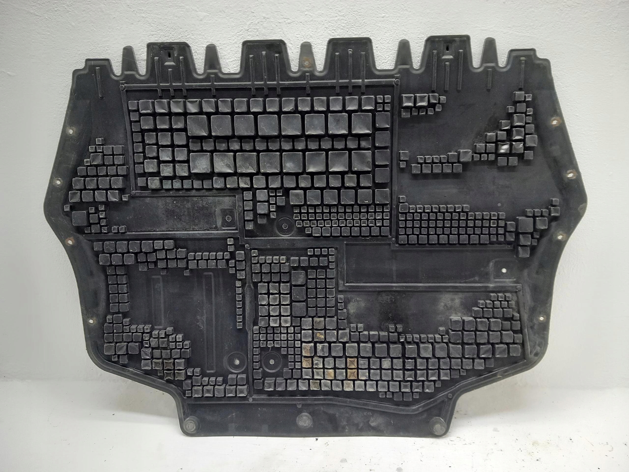 cover cover below engine VW JETTA V 1.6 TDI 1K0825237AG 05-10