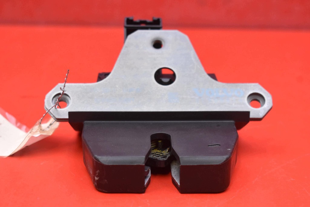 lock bonnet rear part boot 31335870 VOLVO V40 2 II 12-16