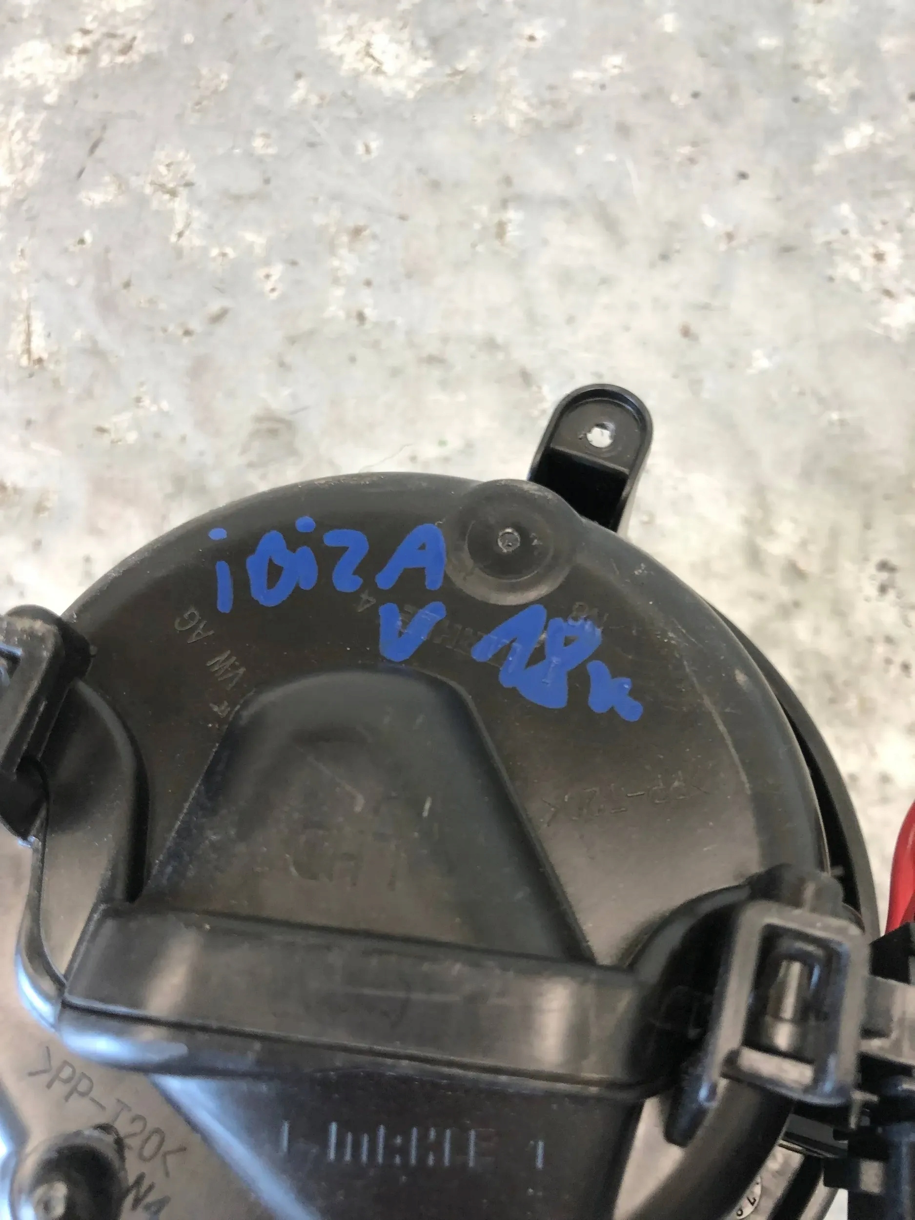 heating fan SEAT IBIZA V 2Q1819021