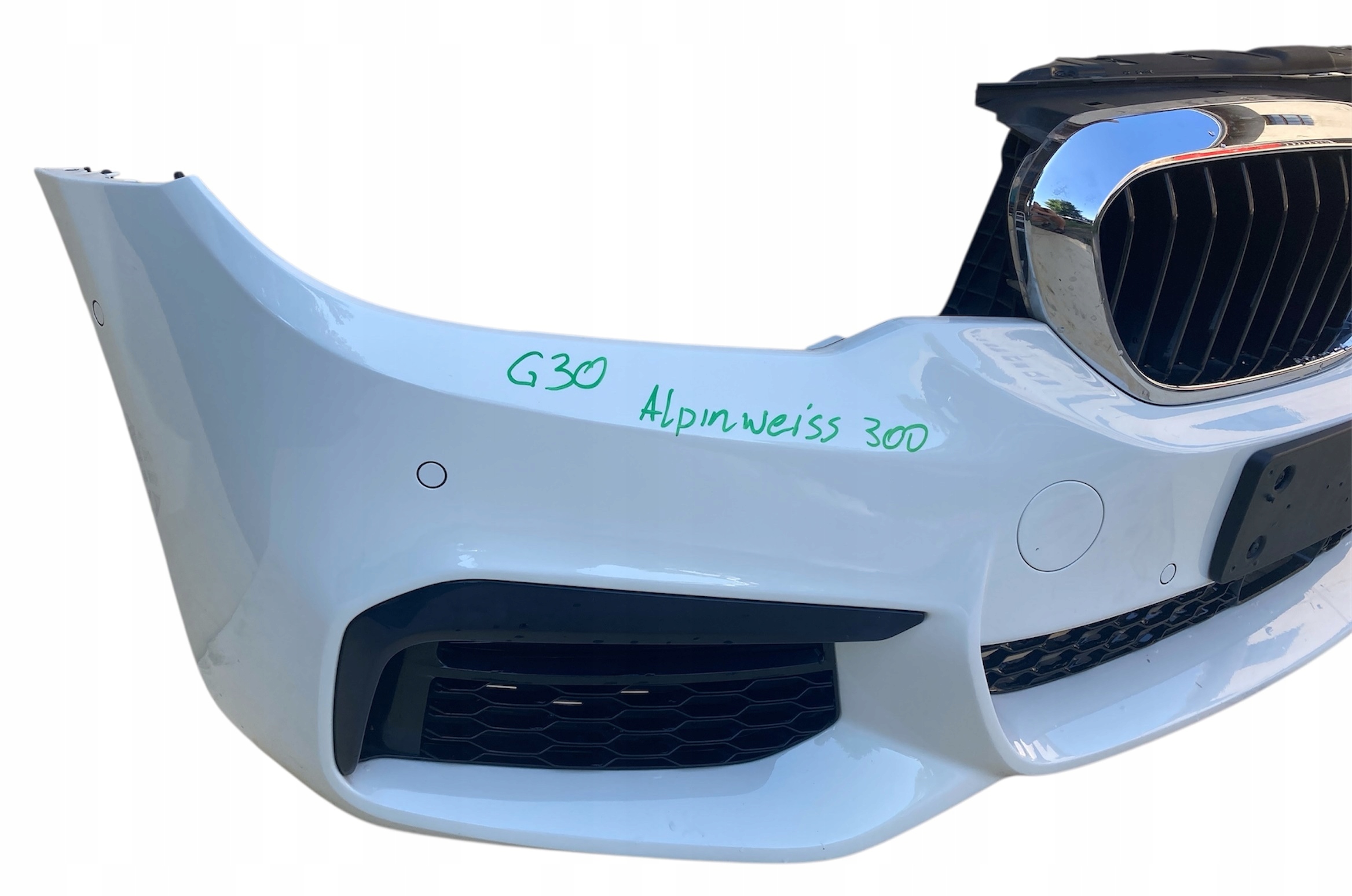 BMW G30 G31 bumper front front grill KMPL A300 ALPINEWEISS