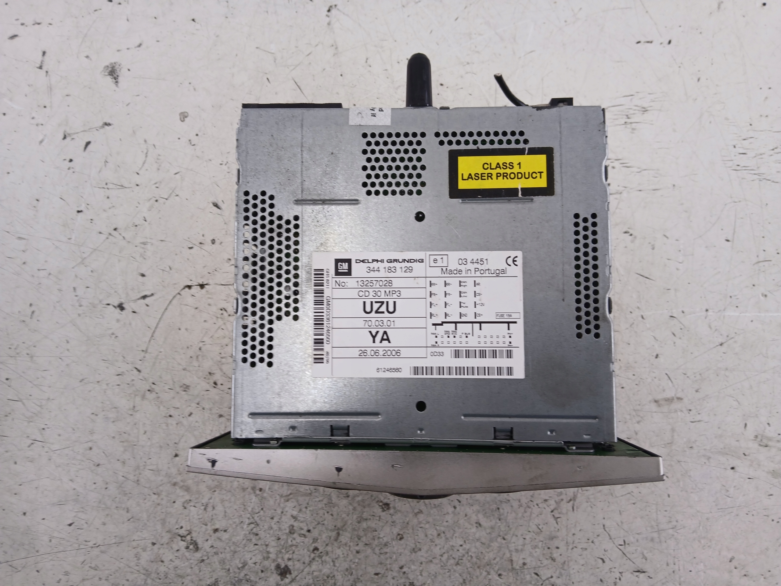 OPEL CORSA D RADIO FABRYCZNE CD 13257028
