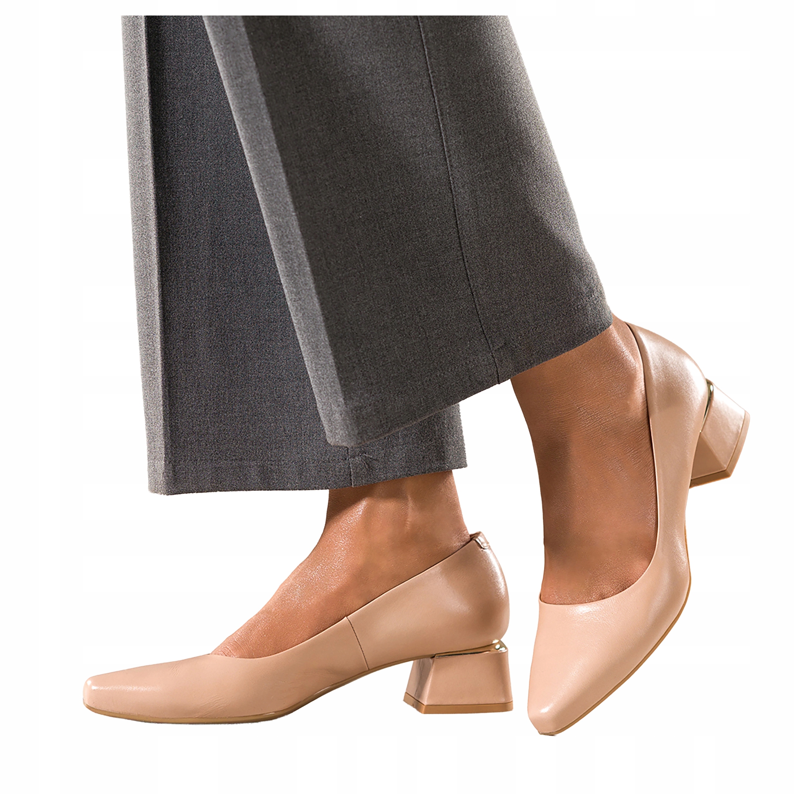 Béžové dámské kožené lodičky Široký podpatek Klocek Zlatý doplněk velikost 41