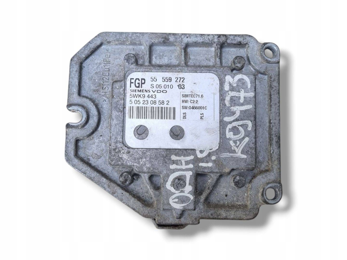 control unit of the engine Opel Astra H 2005 55559272
