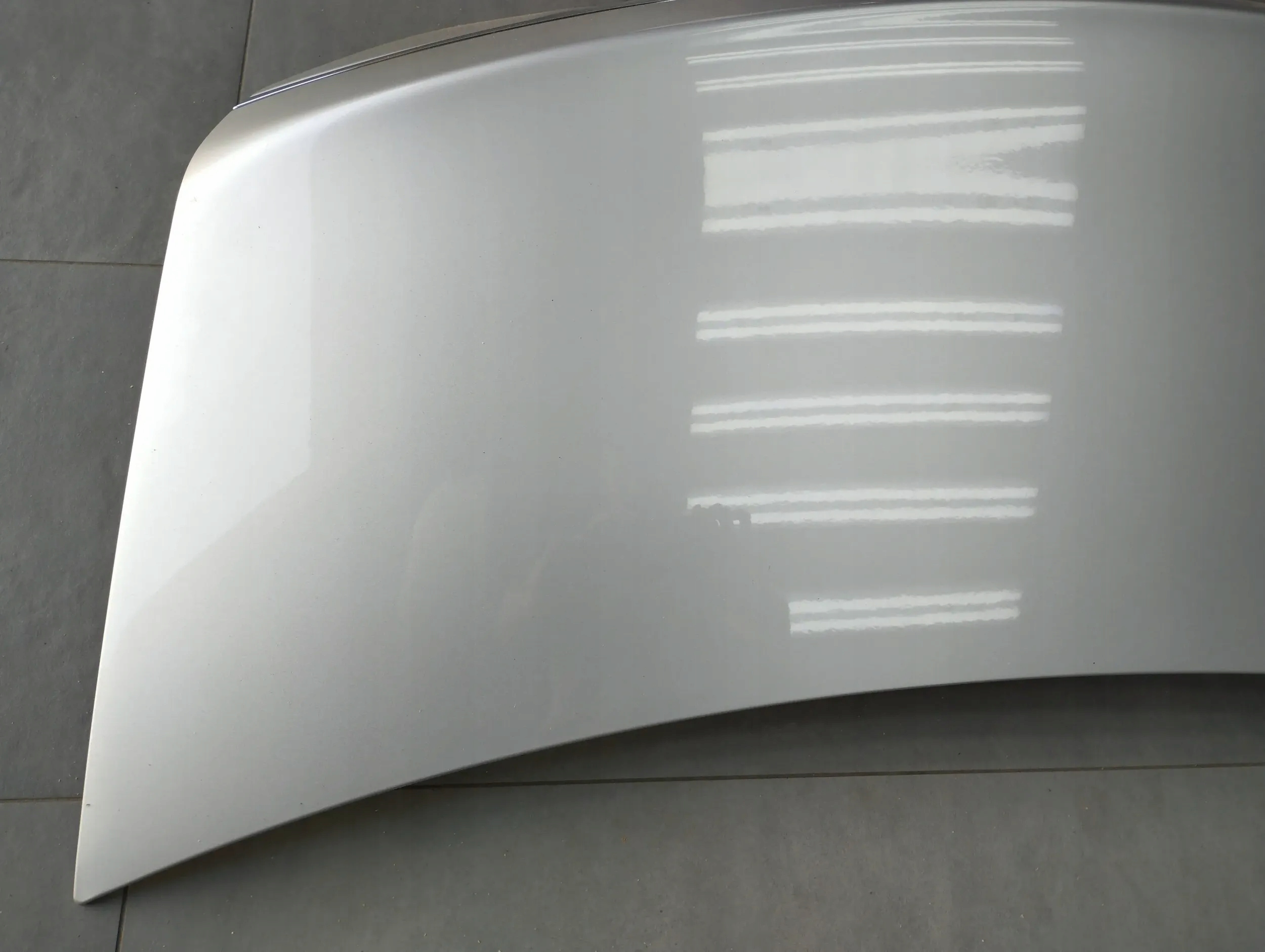 Mercedes-Benz CLS C218 boot door 775