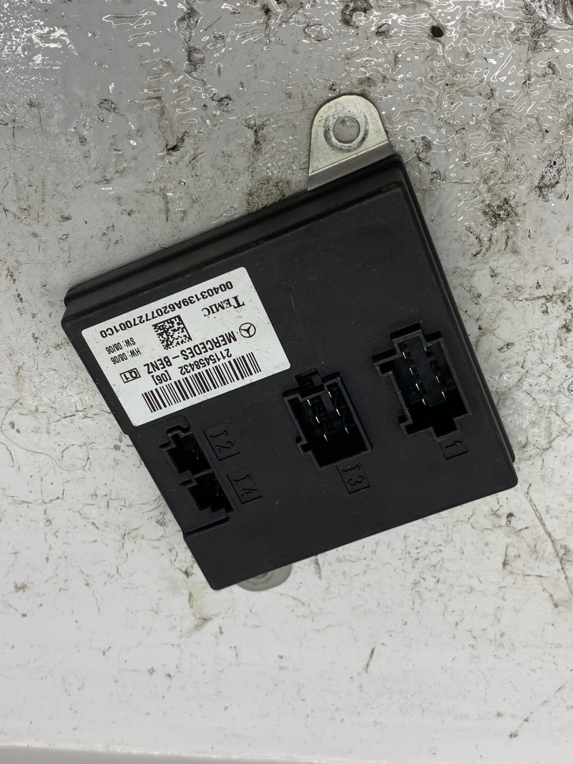 module control unit 2115458432 MERCEDES