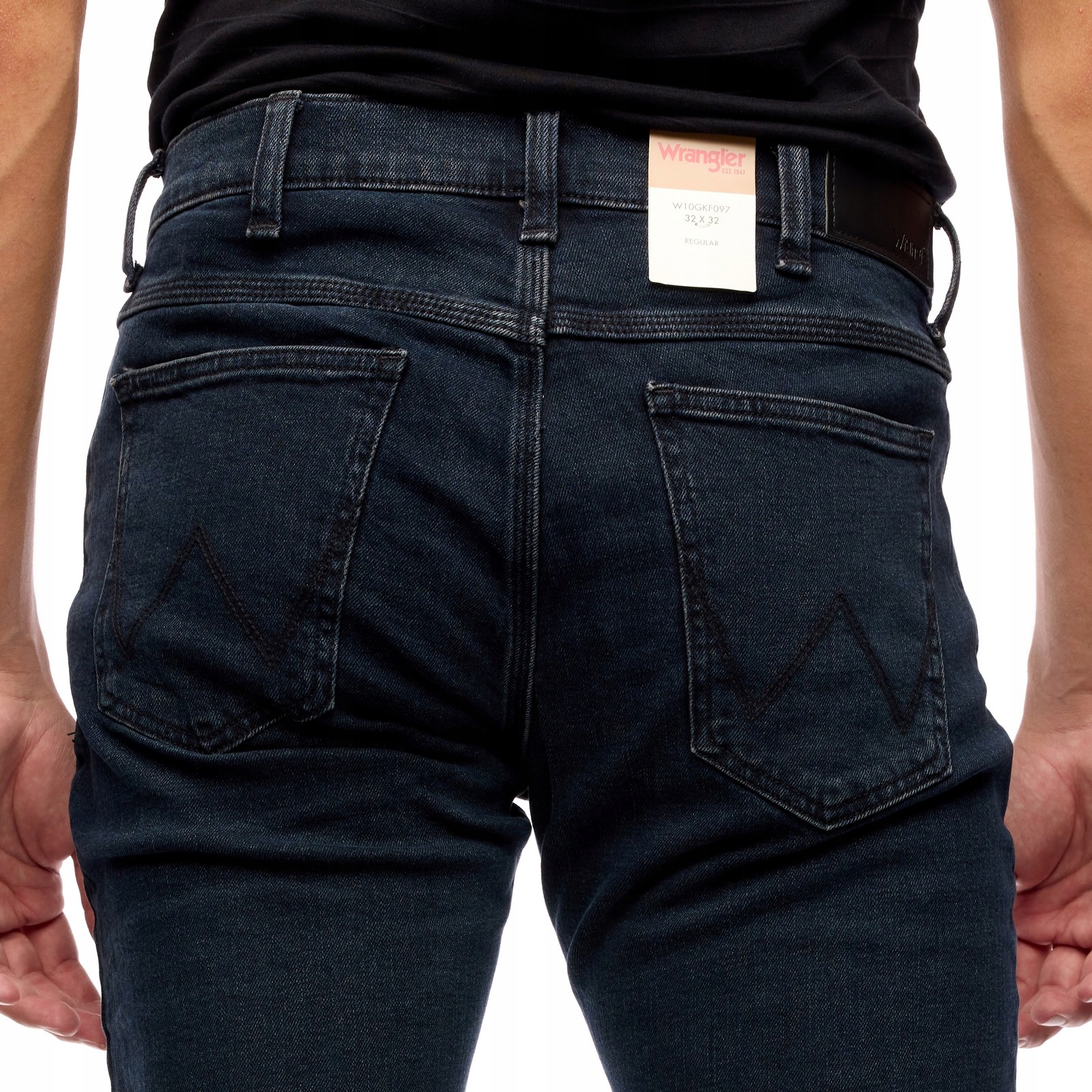 WRANGLER REGULAR BLUE BLACK W10GKF097 38/32 Marka Wrangler