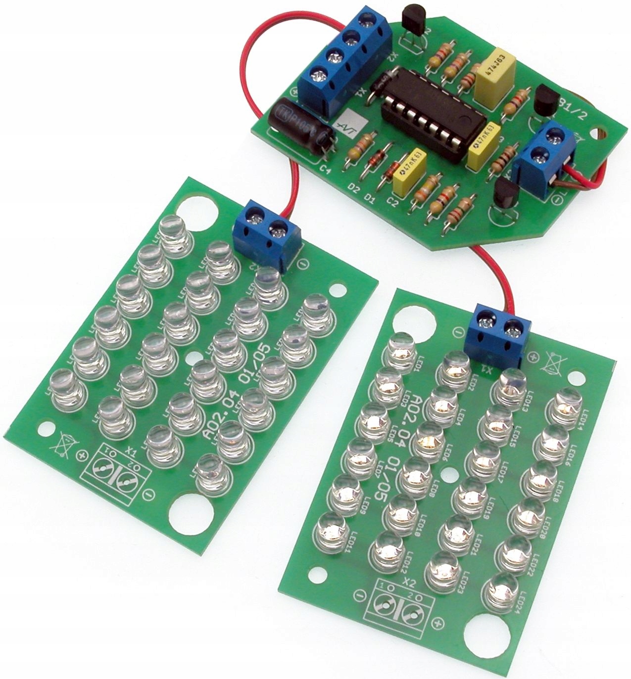 Efekt LED - czerwono- niebieski stroboskop, DIY, AVT2720 B