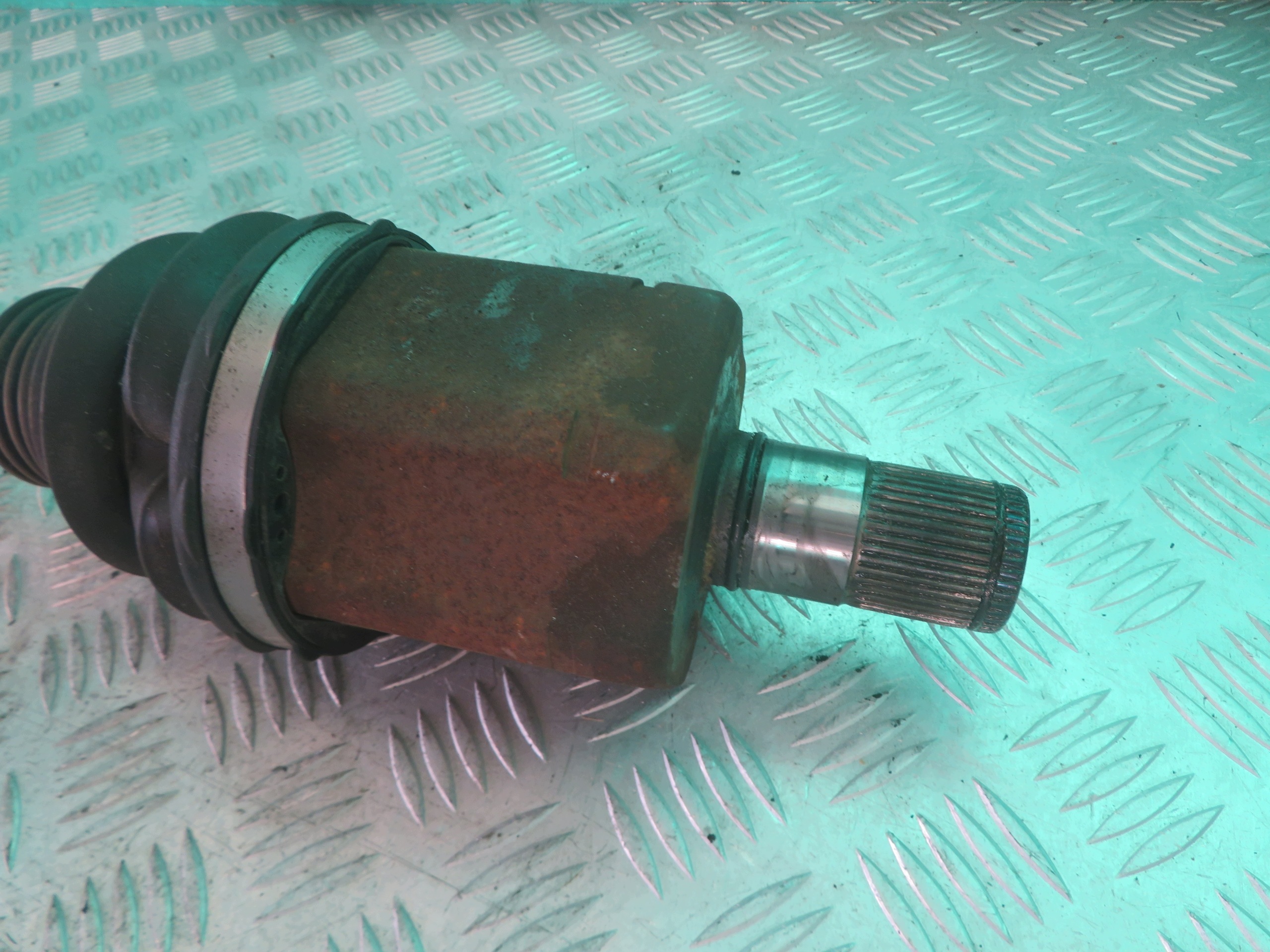 left semi-axis VW CRAFTER MAN TGE 2.0 22R 2N0407271N