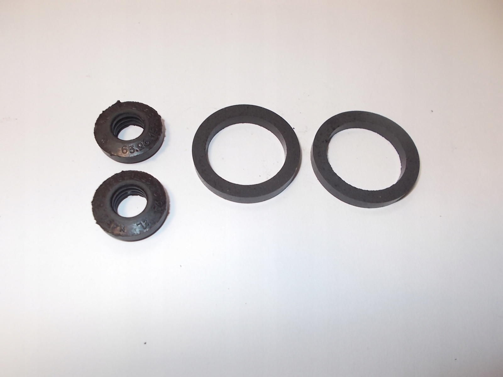 

Uszczelniacze Oringi Amortyzator K-750 Ural Dniepr