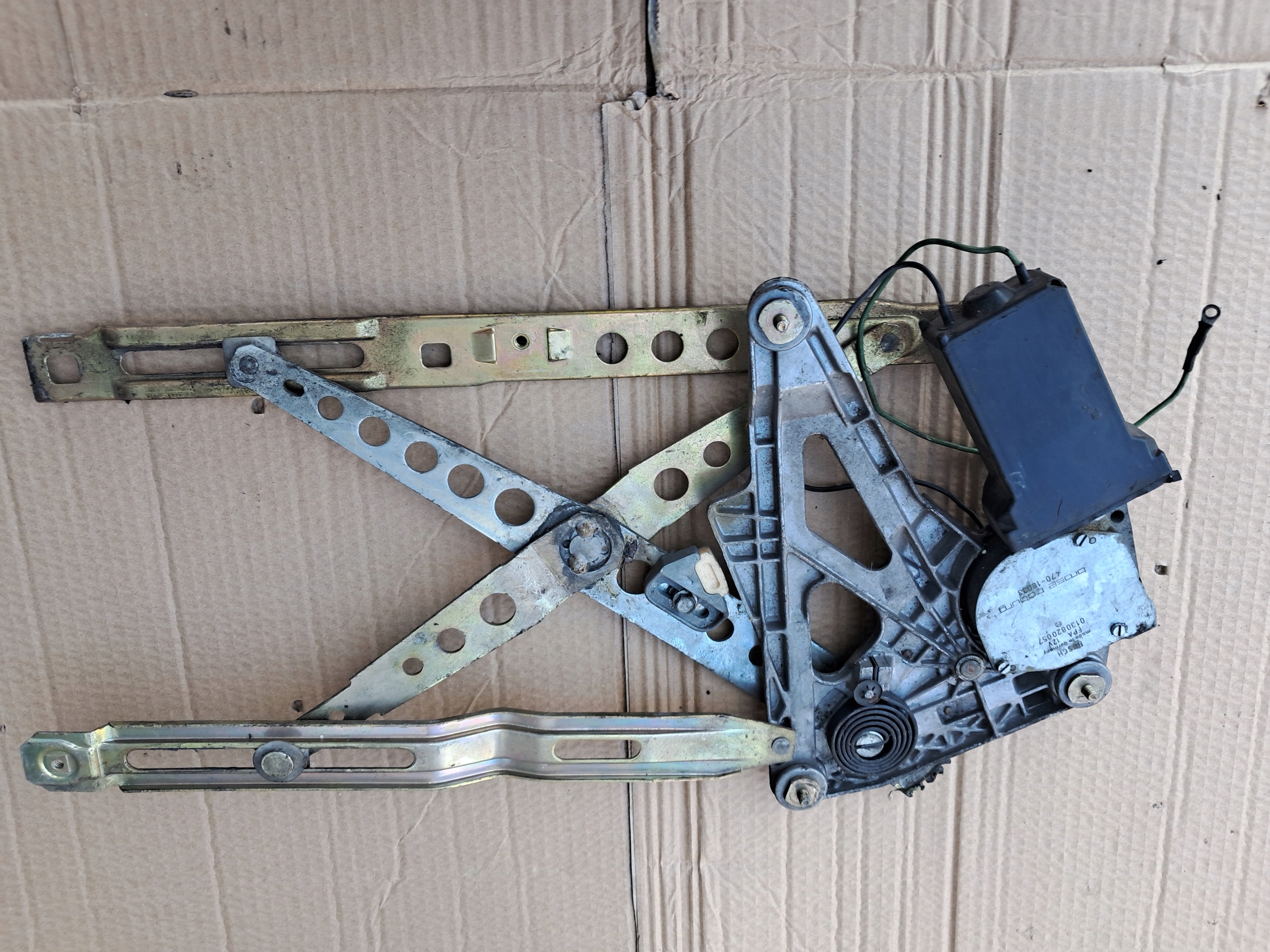 mechanism front right MERCEDES W126 SEC 1267202646