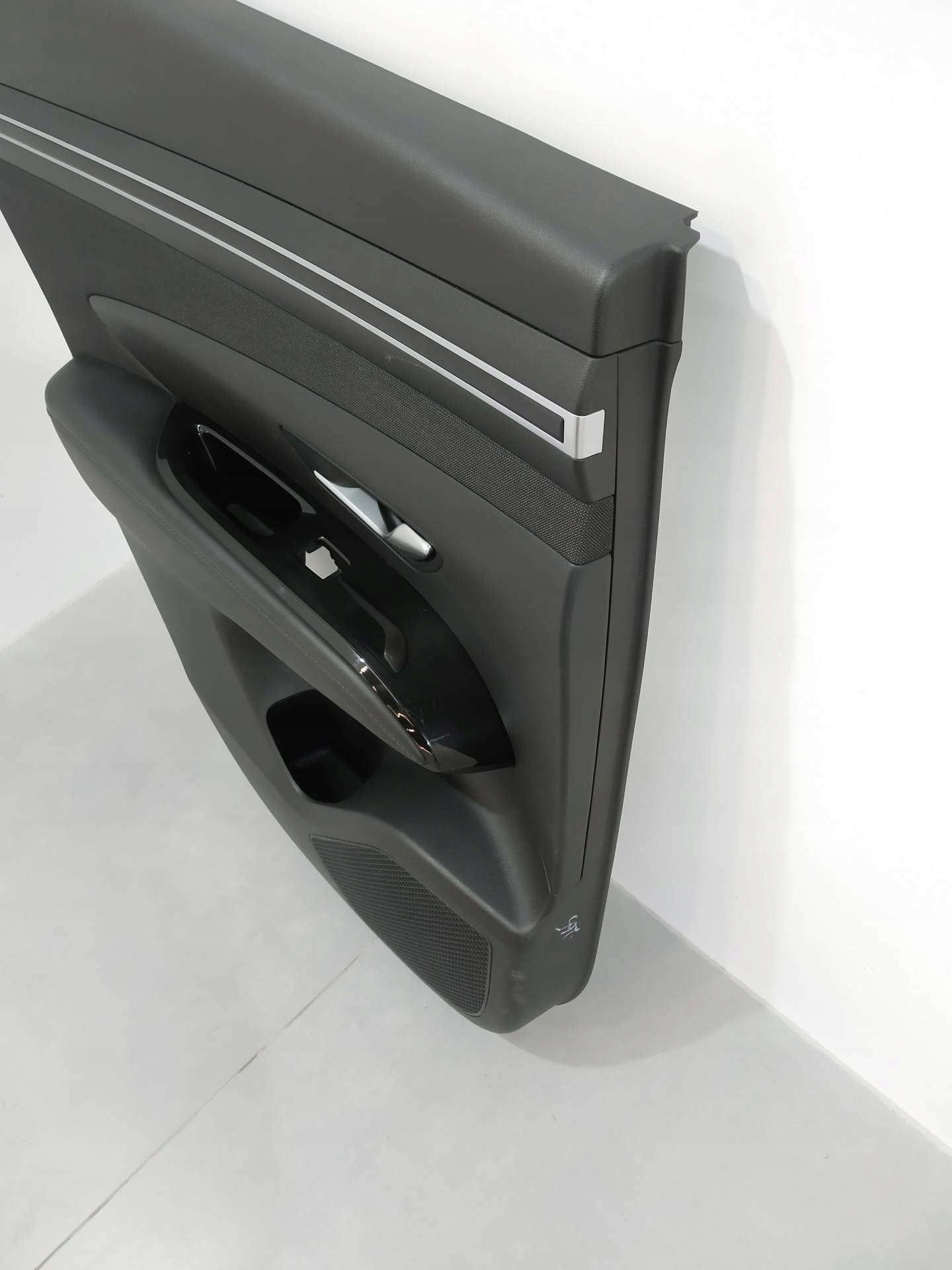 upholstery side left rear part NX4 Hyundai Tucson IV (2020- )
