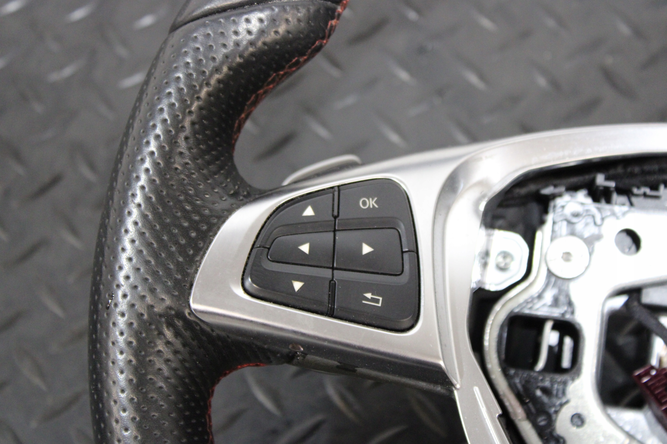 steering wheel, MULTIFUNKCJA with shifting A-KLASA W176 LIFT AMG A176
