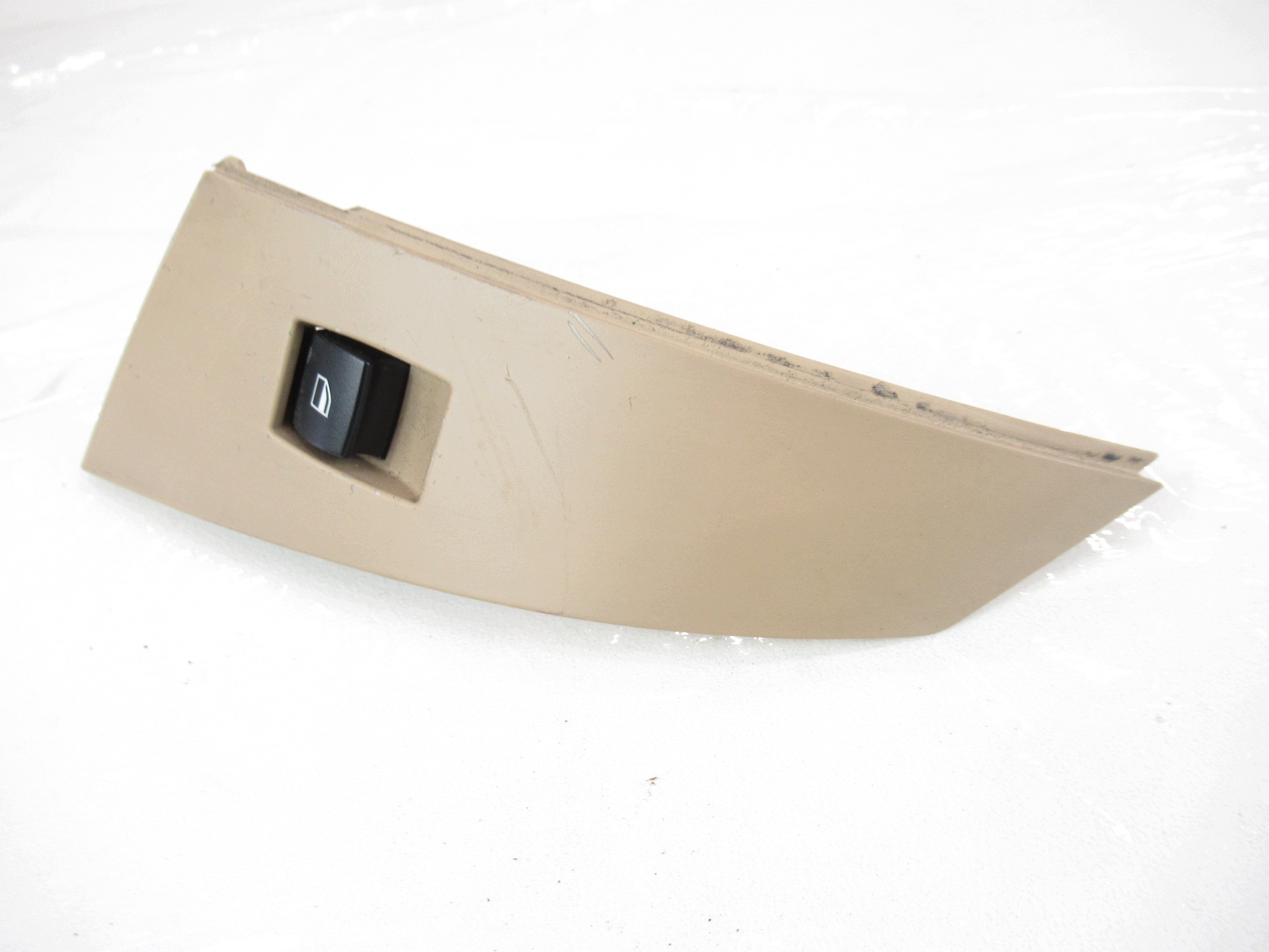 switch windows right rear part BMW e60 e61 sedan KOMBI EUROPA