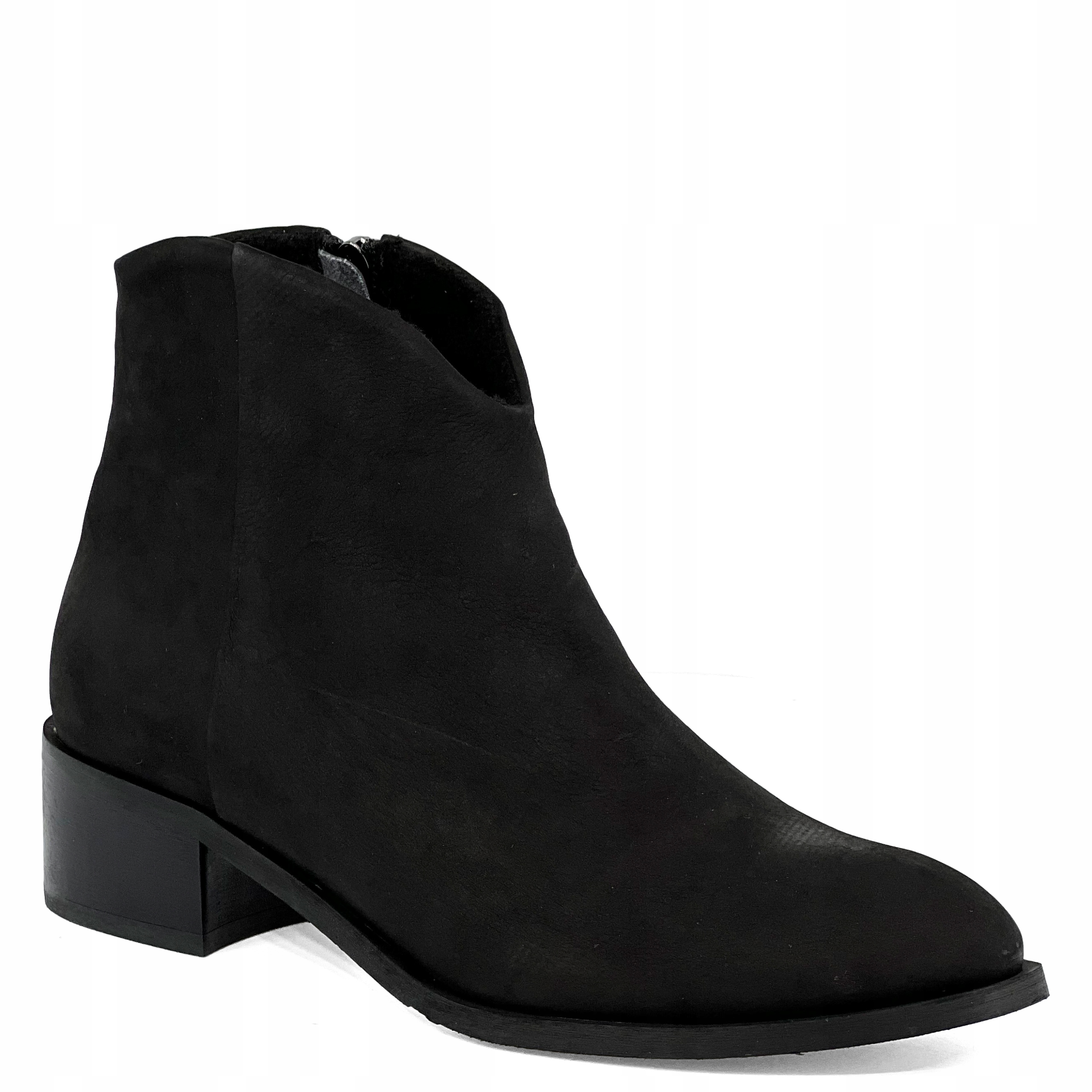 Czarne welurowe płaskie botki ocieplane 37