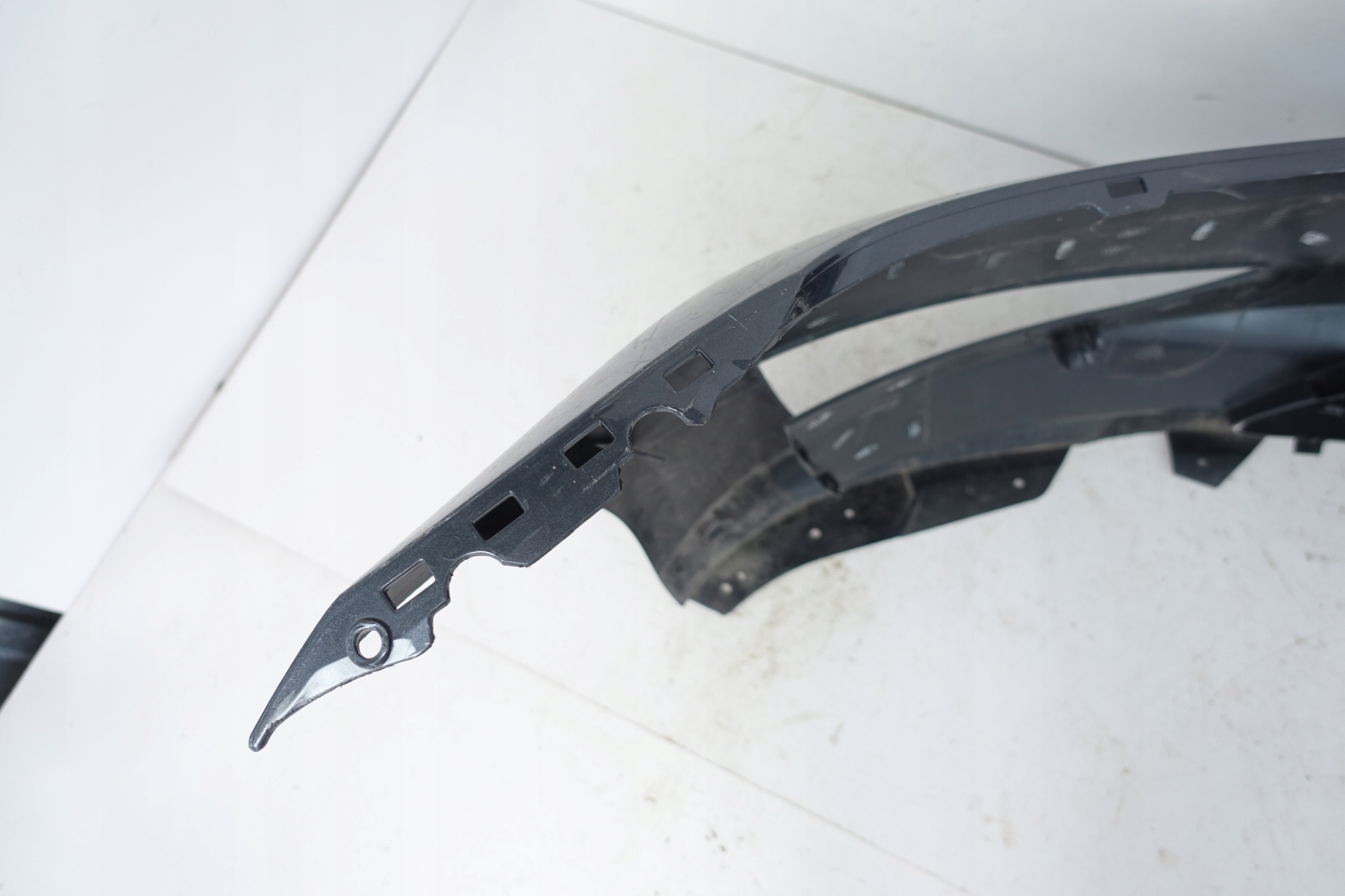 TESLA MODEL 3 III bumper front front 1084168-00-F