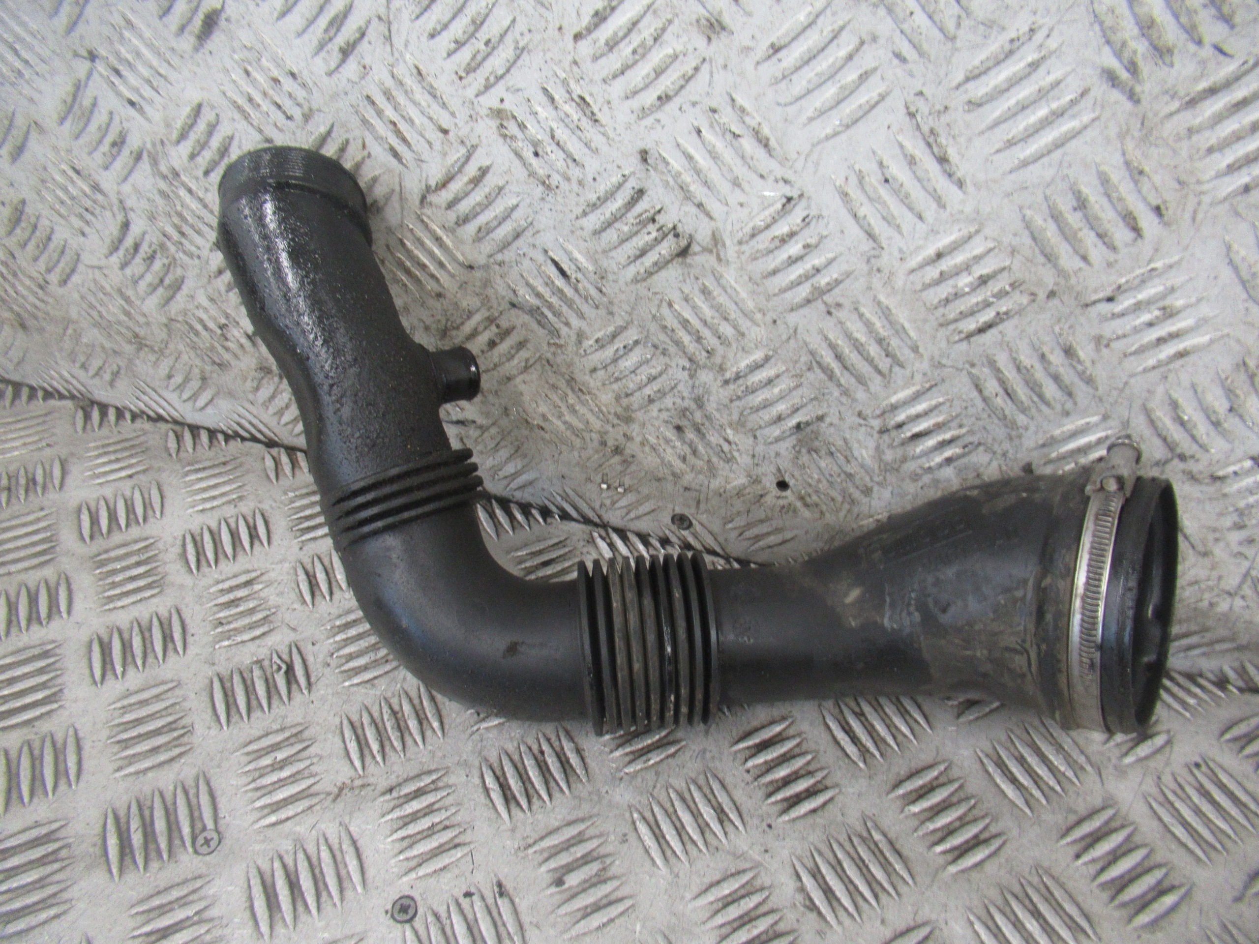 wiring pipe DOLOTOWA air FORD FOCUS MK2