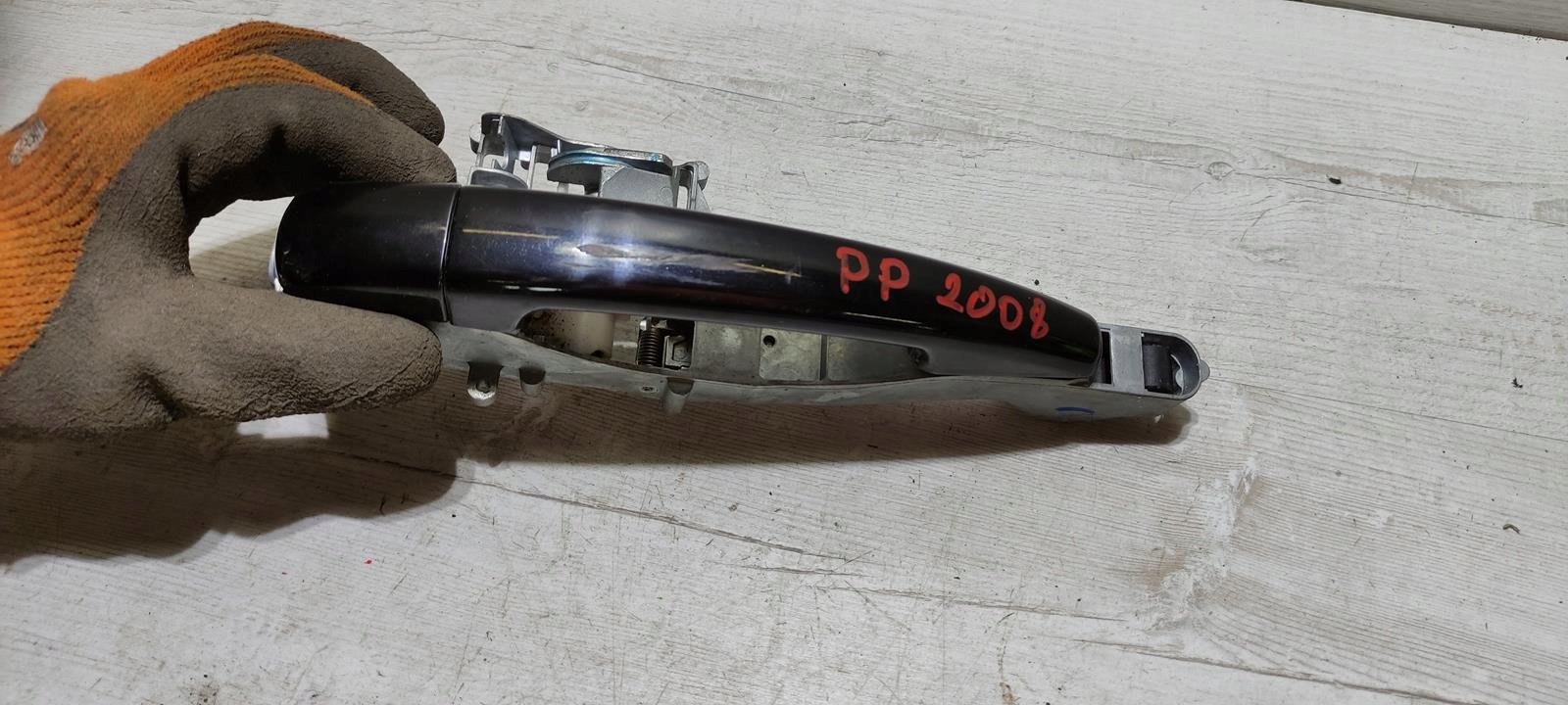 handle exterior right front Peugeot 2008 14r