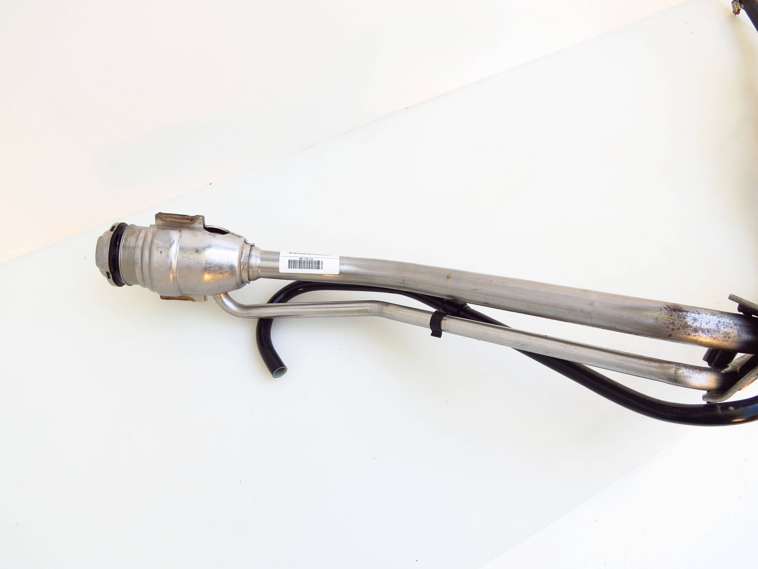 WLEW RURA PALIWA BENZYNA 31321182 VOLVO V40 II 12-19 Wersja Europejska