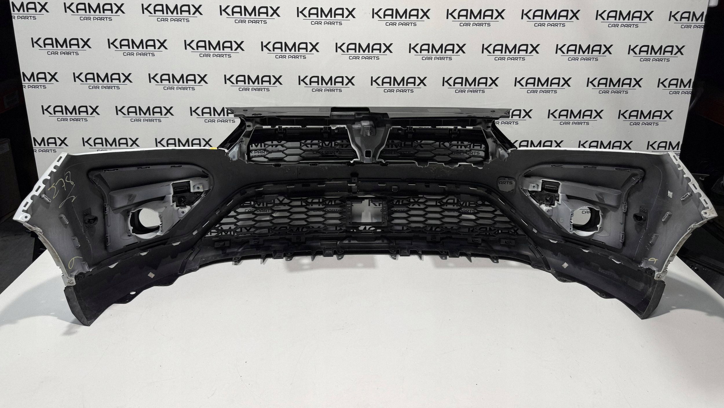 front bumper new grille DACIA JOGGER 21- PDC original 620225509R