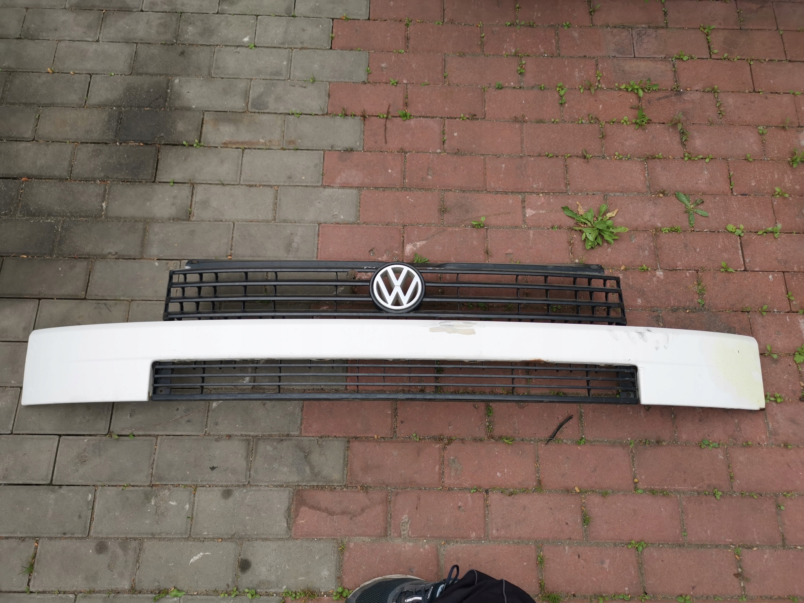 GRILL ATRAPA GRIL VW TRANSPORTER T4