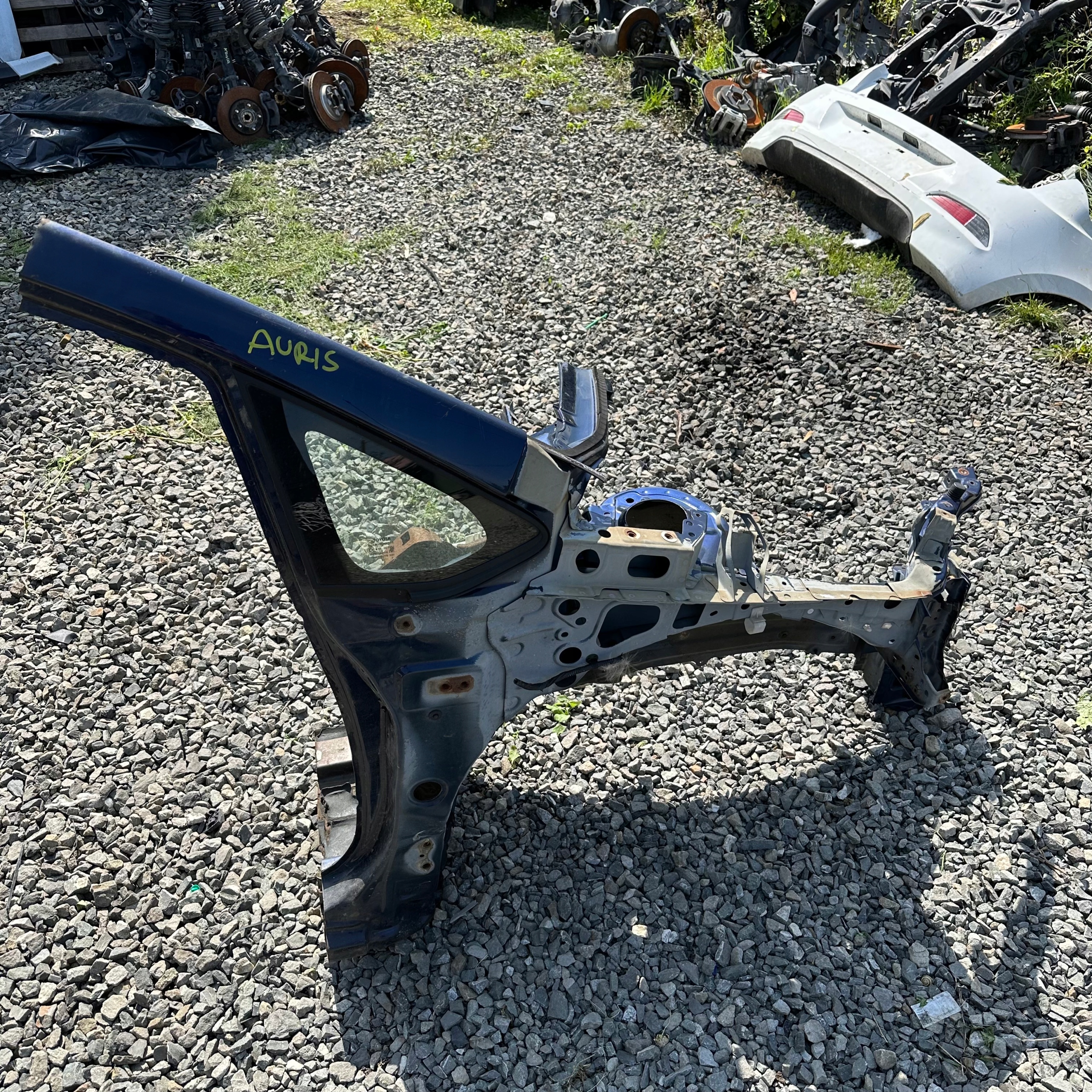 LONGHERONE CWIARA Anteriore Destro TOYOTA AURIS e