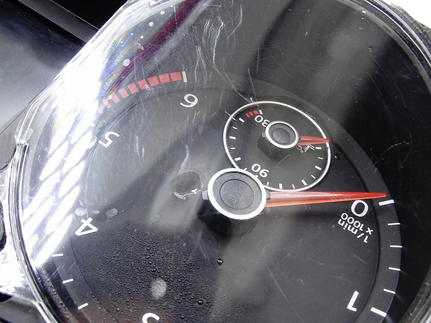 dials dials PREDKOSCIOMIERZ VW PASSAT CC 2.0 TDI 3C8920970S