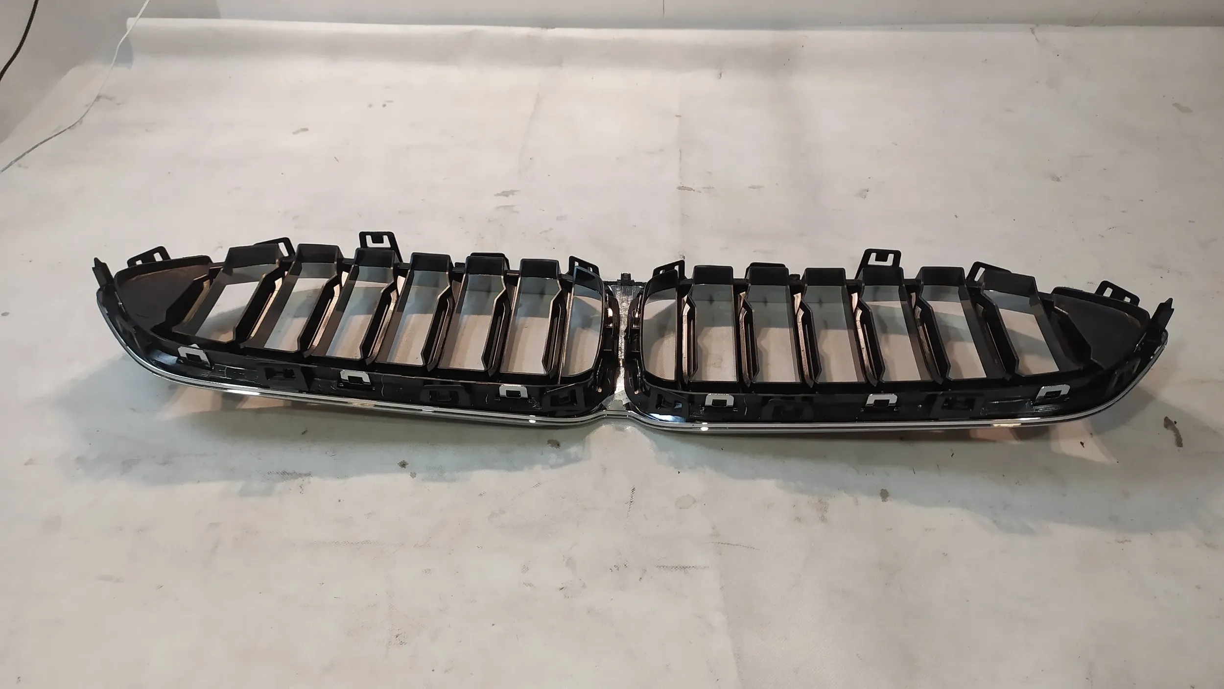 BMW 2 F44 Kühlergrill FRONTGRILL Kühlergitter 5A39376 - Thumbnail 9
