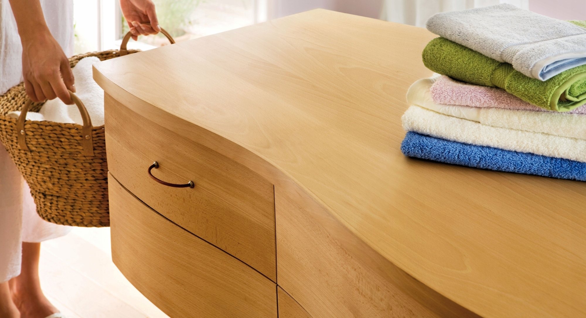 3V3 Lakier Akryl Wodny Eko Odporny Do Drewna Renowacji Podłóg Schodów 250ML Marka V33