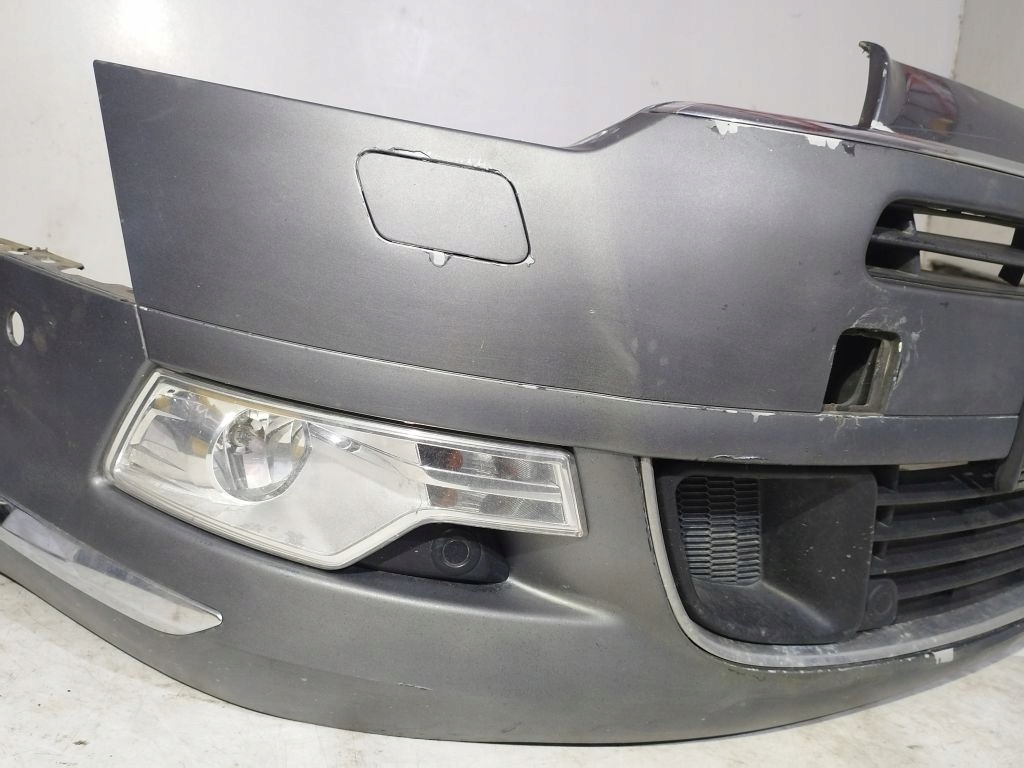 Citroen C5 II 2 X7 nárazník předek přední