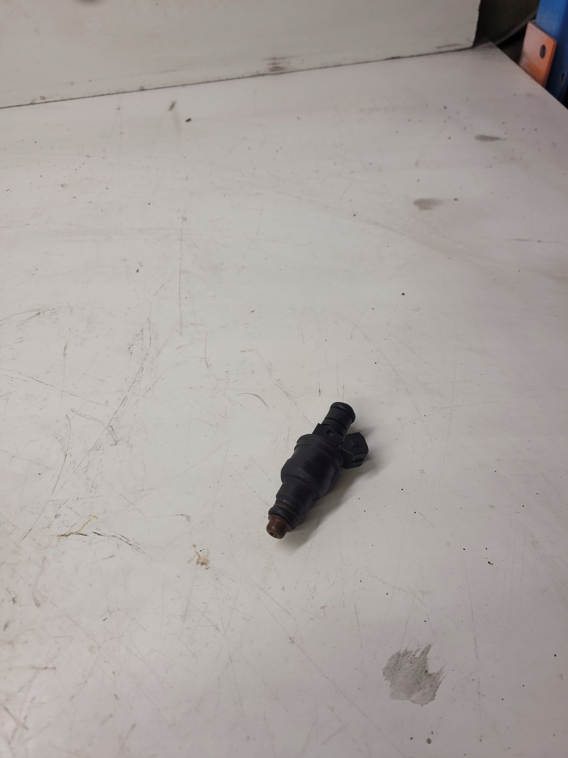 nozzle injector AUDI VW SEAT 1.8 T 06A906031