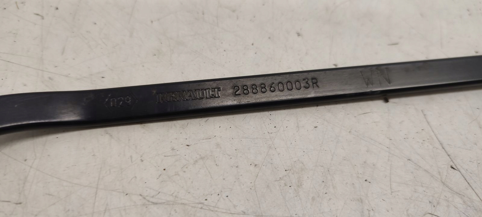 wiper arm right Renault Grand Scenic III 2,0 DCI