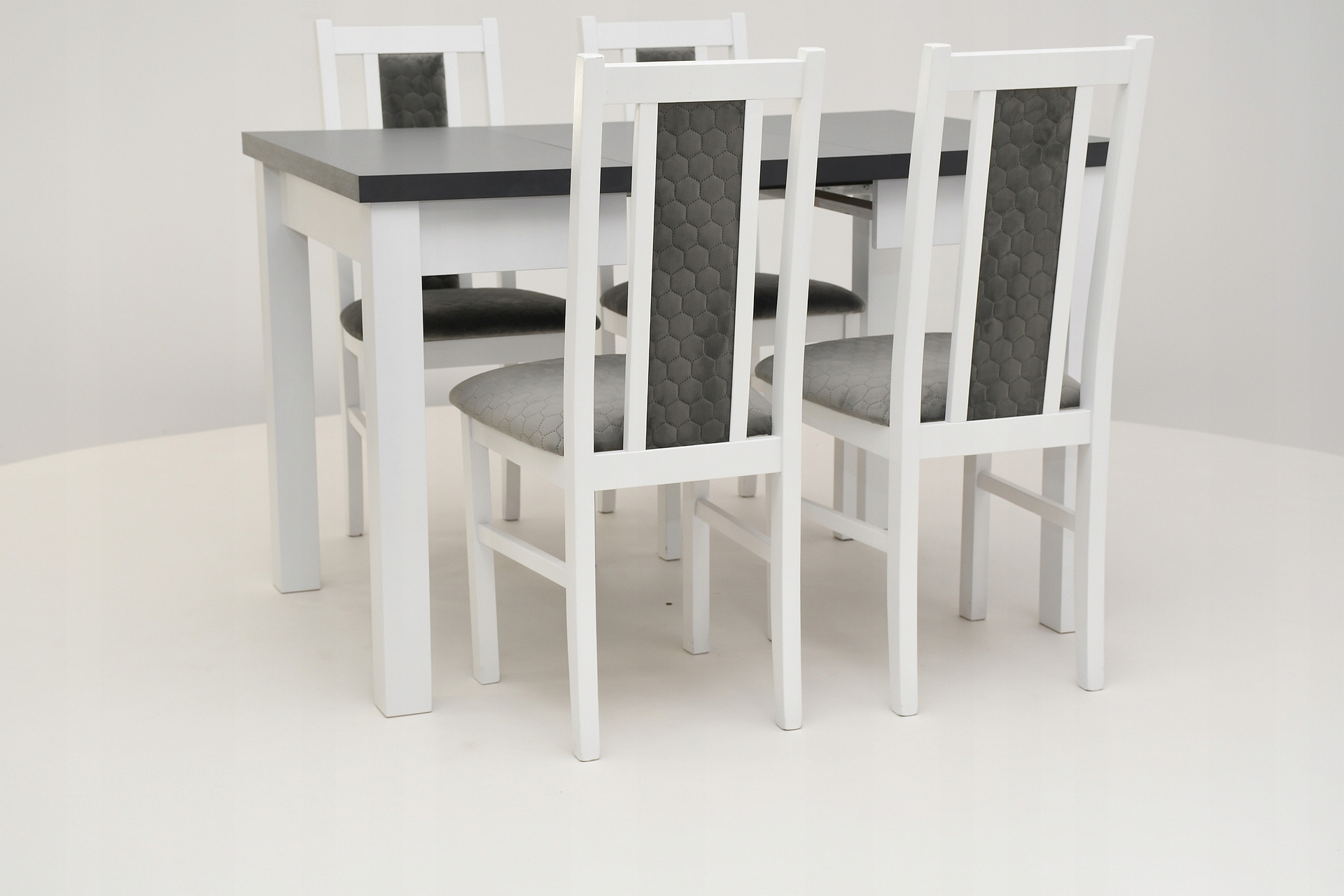 kwadratowy stół 80/80 do 160 + 4 krzesła do salonu Marka Twoja Przestrzeń