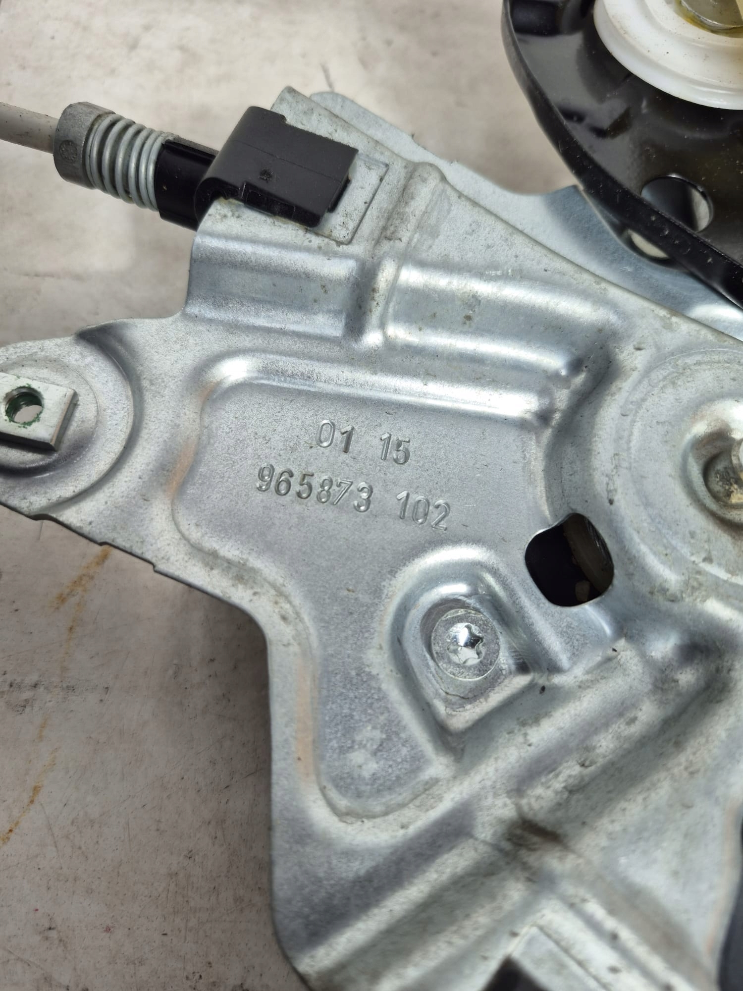 OPEL INSIGNIA A mechanism window regulator right front 20952453