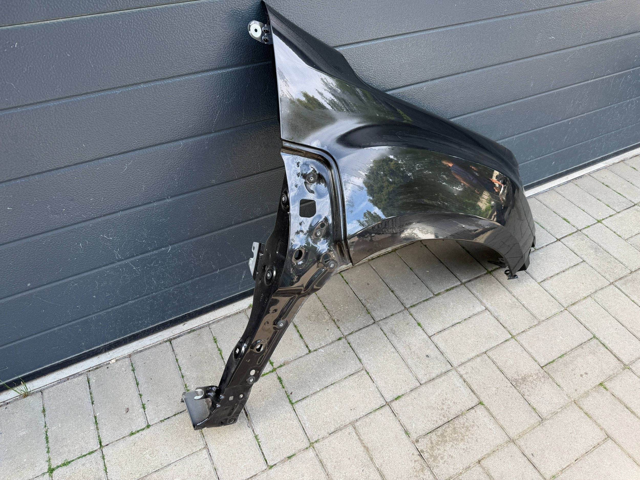 Dacia Duster 2 II 18- fender right front front