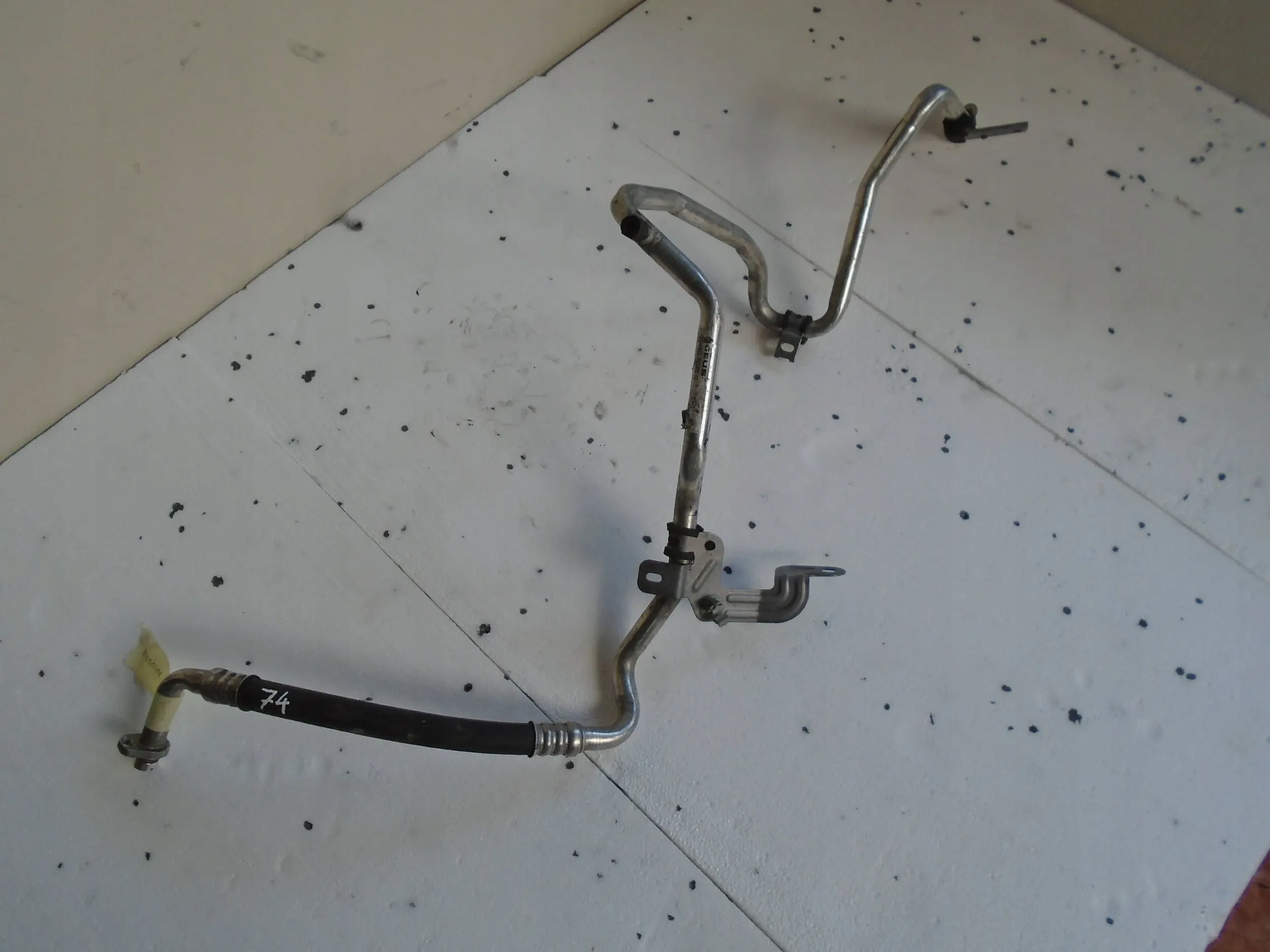 prijenos klimatizacije 924807649R Renault Trafic III 1.6DCI
