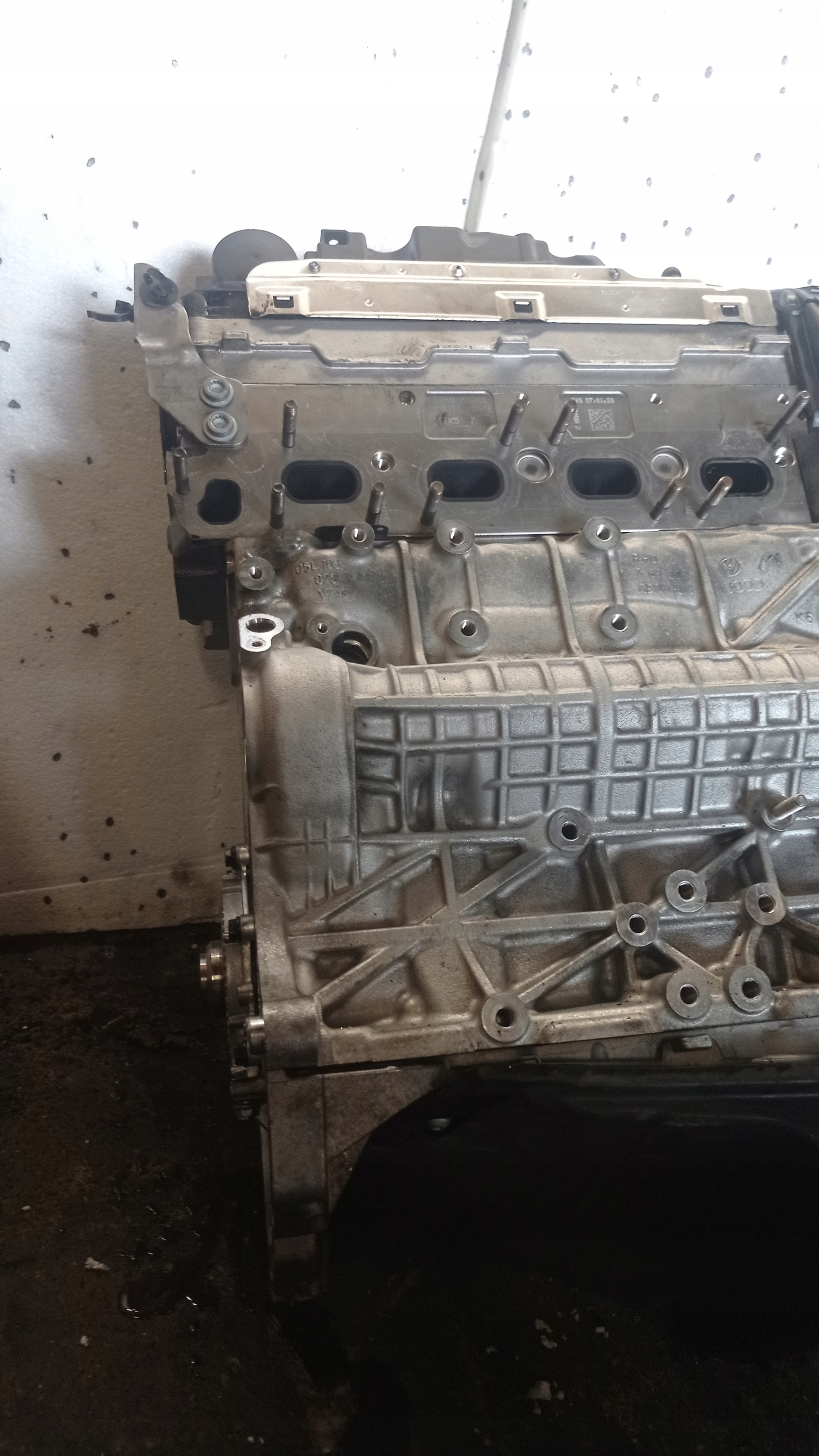 engine unprotected pillar Audi A6 C8 DTP
